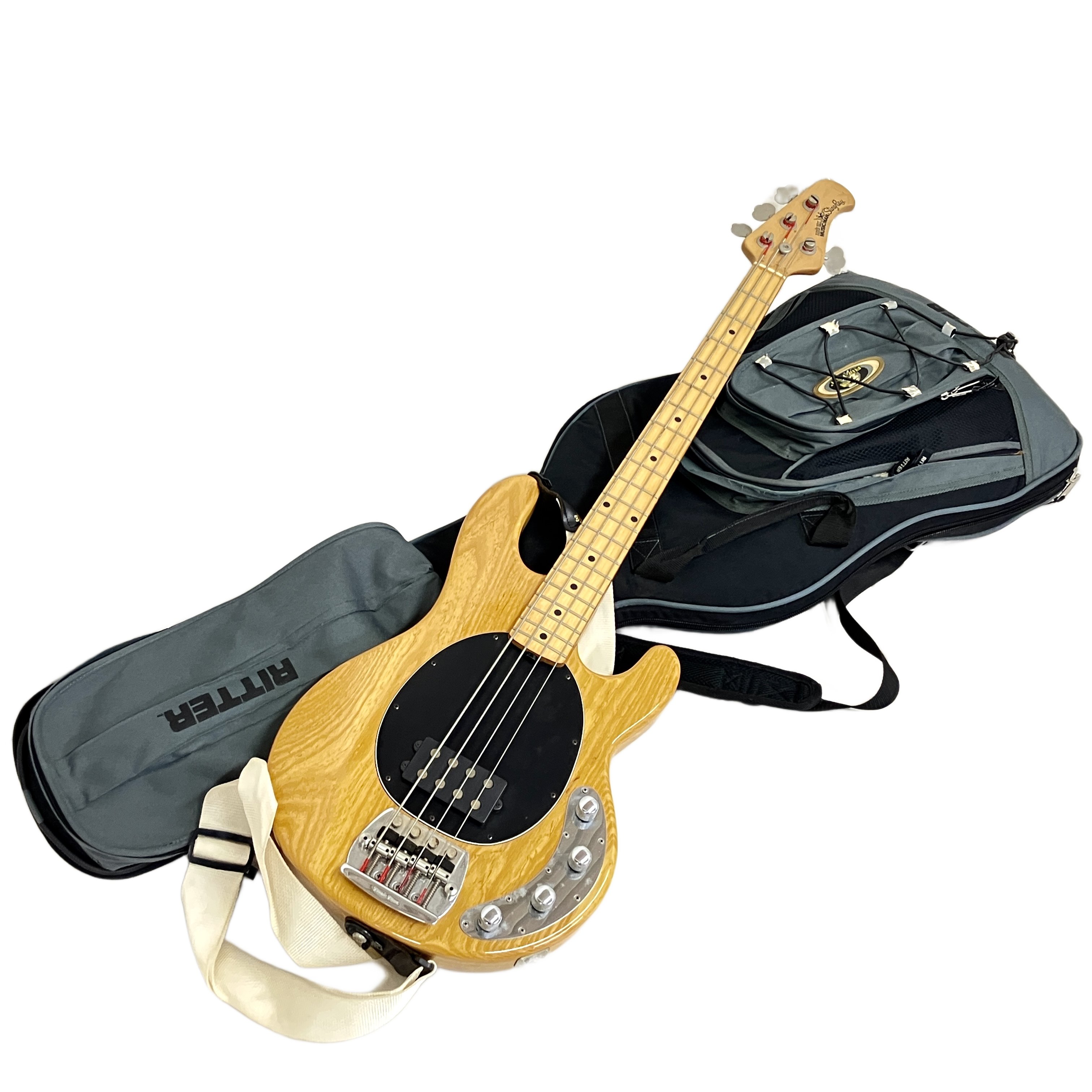 MUSICMAN StingRay (1991)|アーニーボール期の熱き鼓動、6点留めと3本ノブが刻むスラップの黄金時代