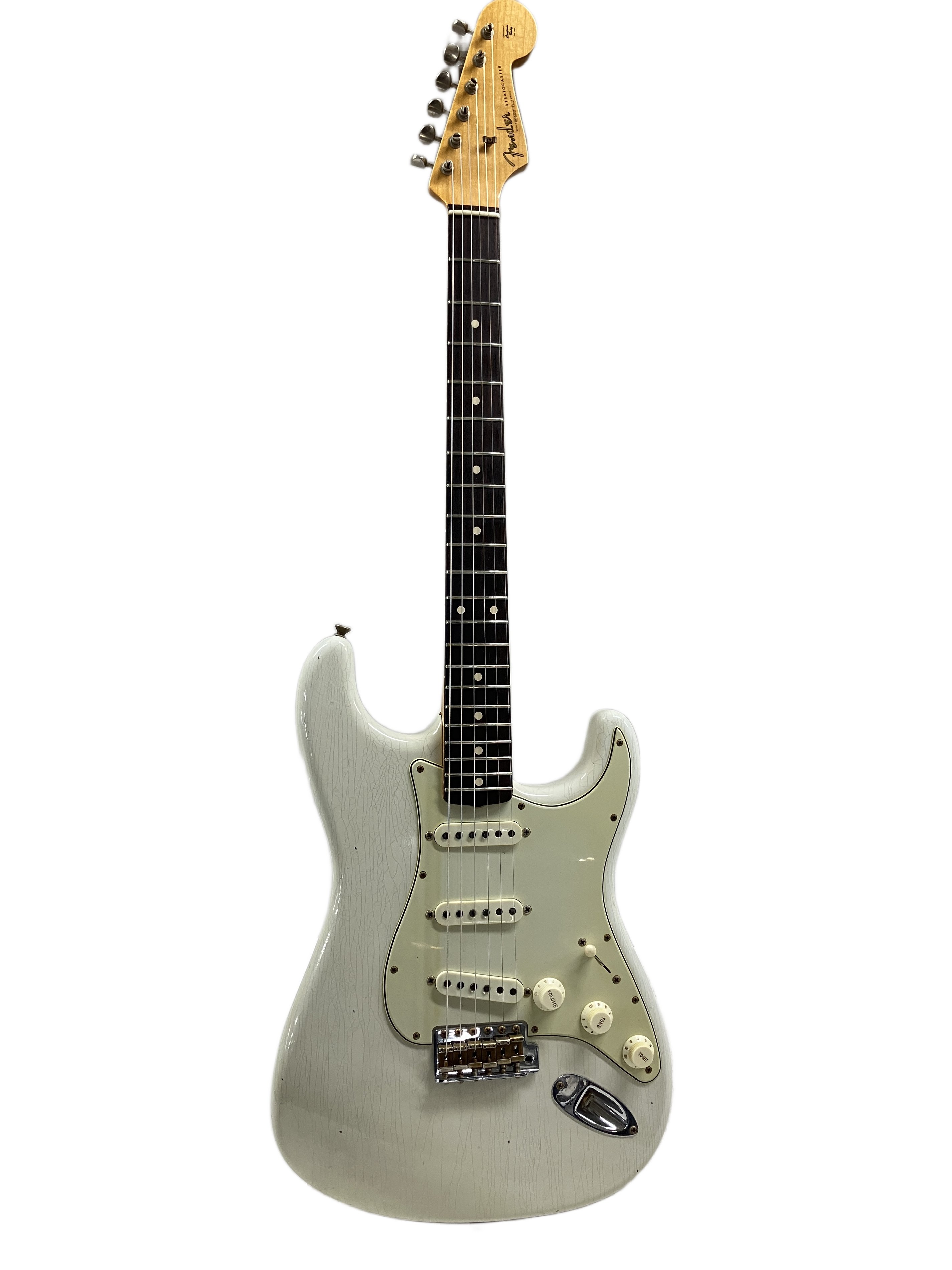 Fender Custom Shop LTD 62/63 Stratocaster Journeyman Relic (Aged Olympic White):飴色に焼けた風格と極上のトーン。フェンダー最高峰が描く、ストラトキャスター黄金期の到達点。