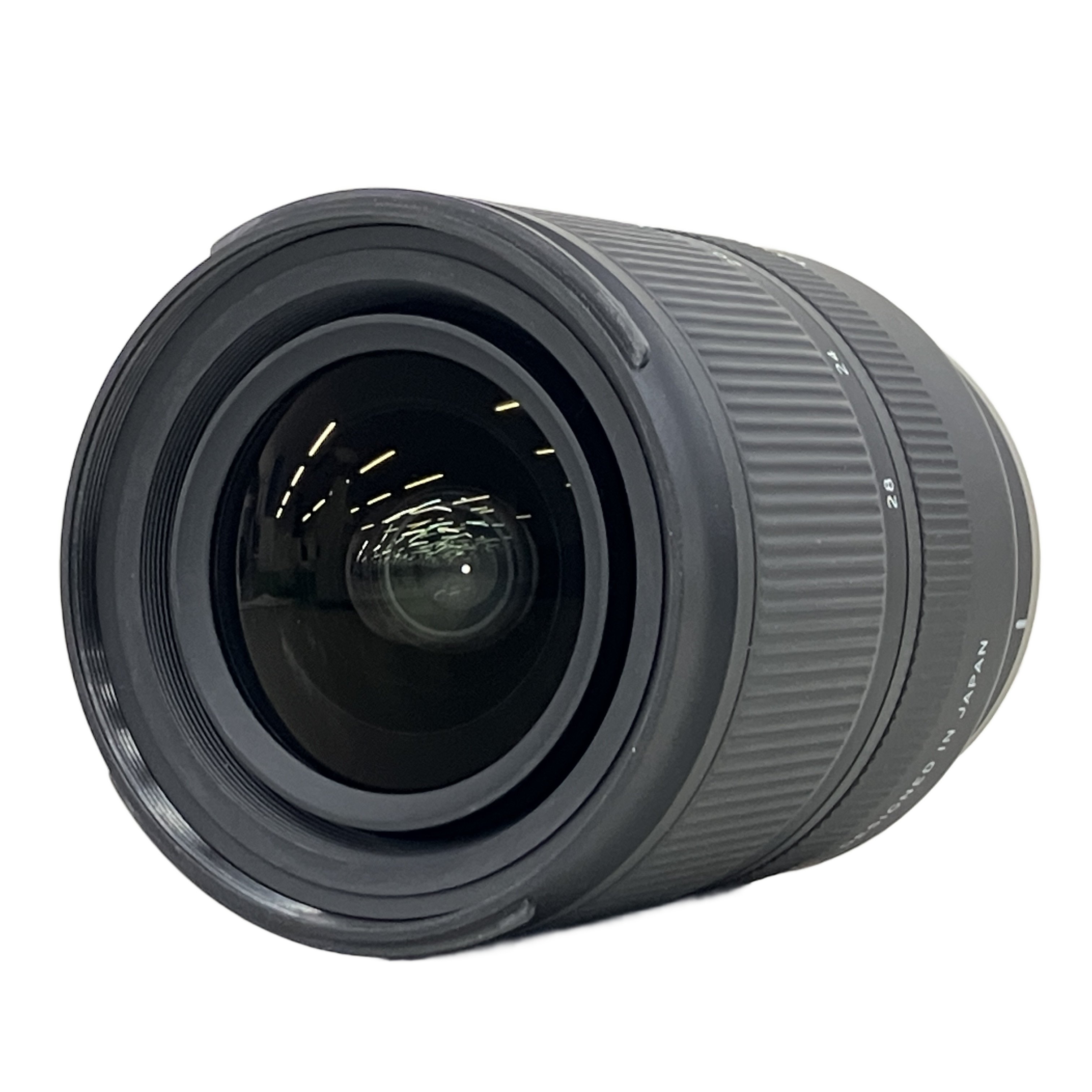 TAMRON 17-28mm F/2.8 Di III RXD (A046)|F2.8通しの明るさと超軽量、広角の常識を覆す機動力