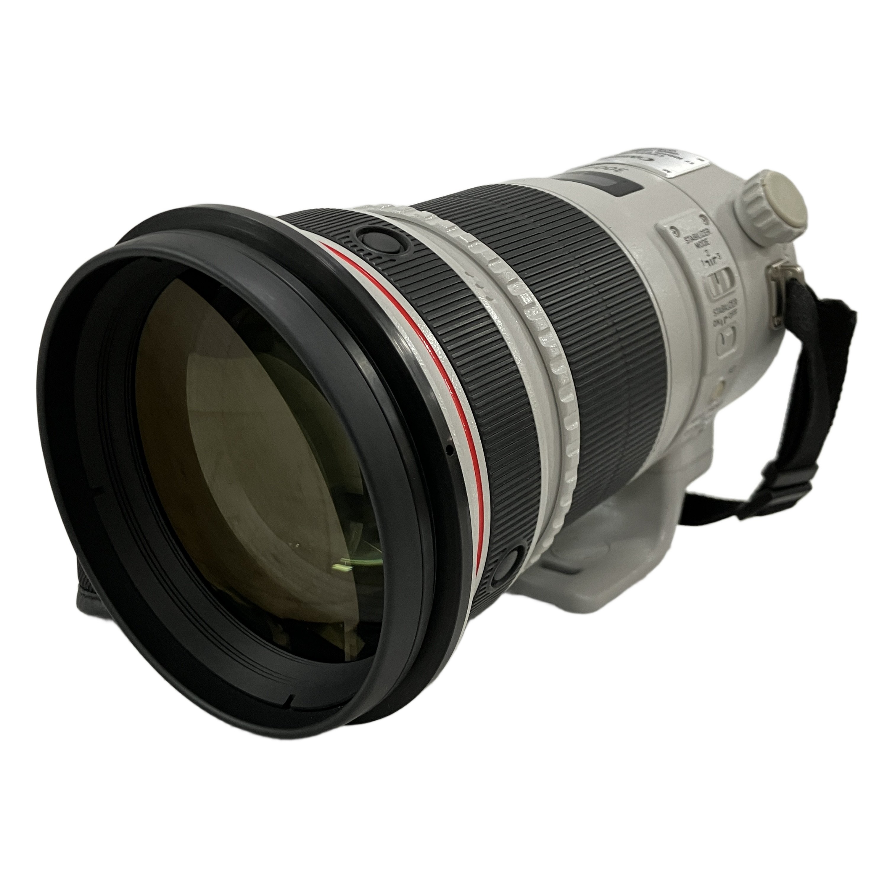 ★驚異の解像度ととろけるボケ、テレコン併用での万能性も備えた、単焦点レンズが入荷いたしました!★