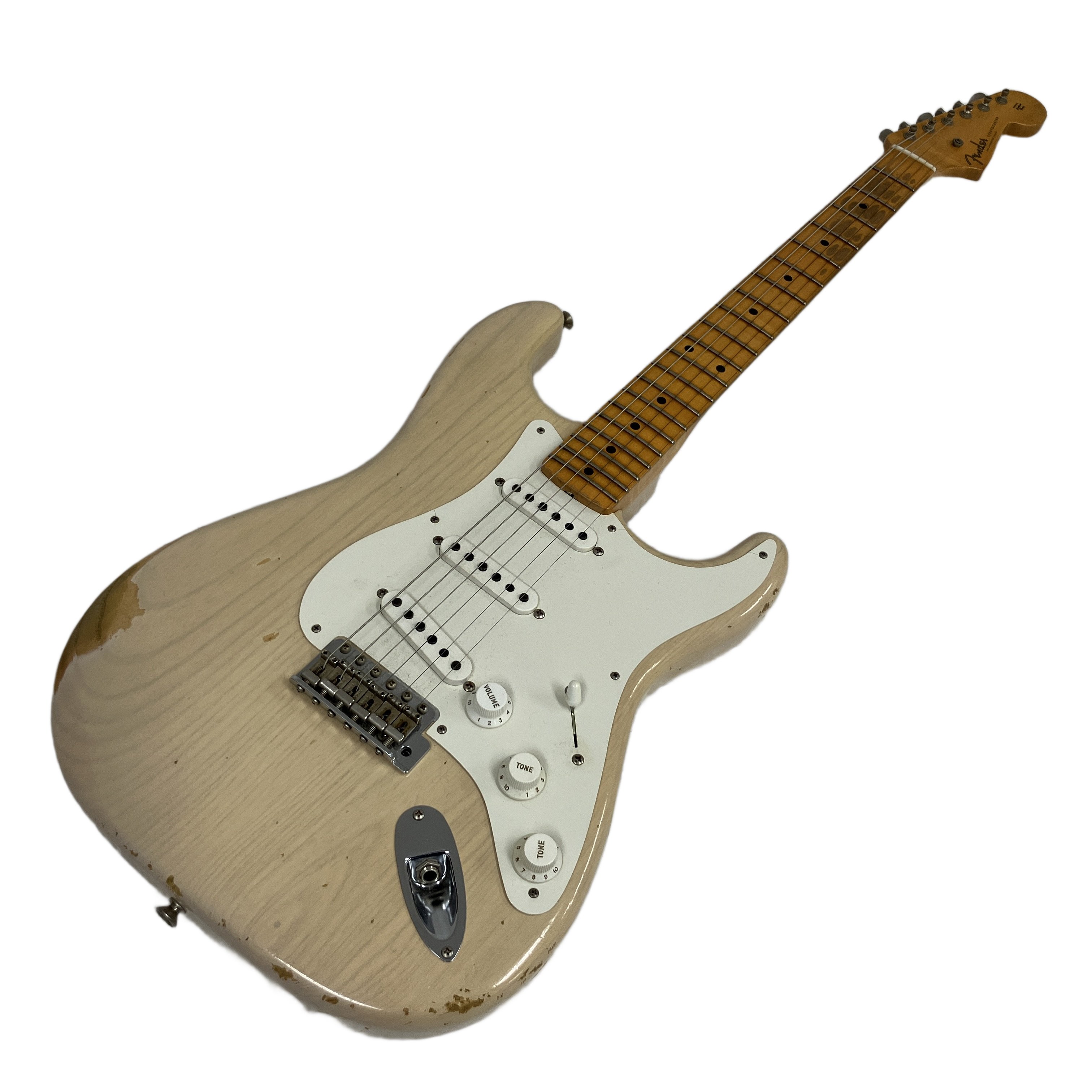 Fender Custom Shop 1955 Relic Stratocaster (CZシリアル):極上のアッシュボディとメイプル1ピースネックが織りなす、至高のヴィンテージ・トーン。