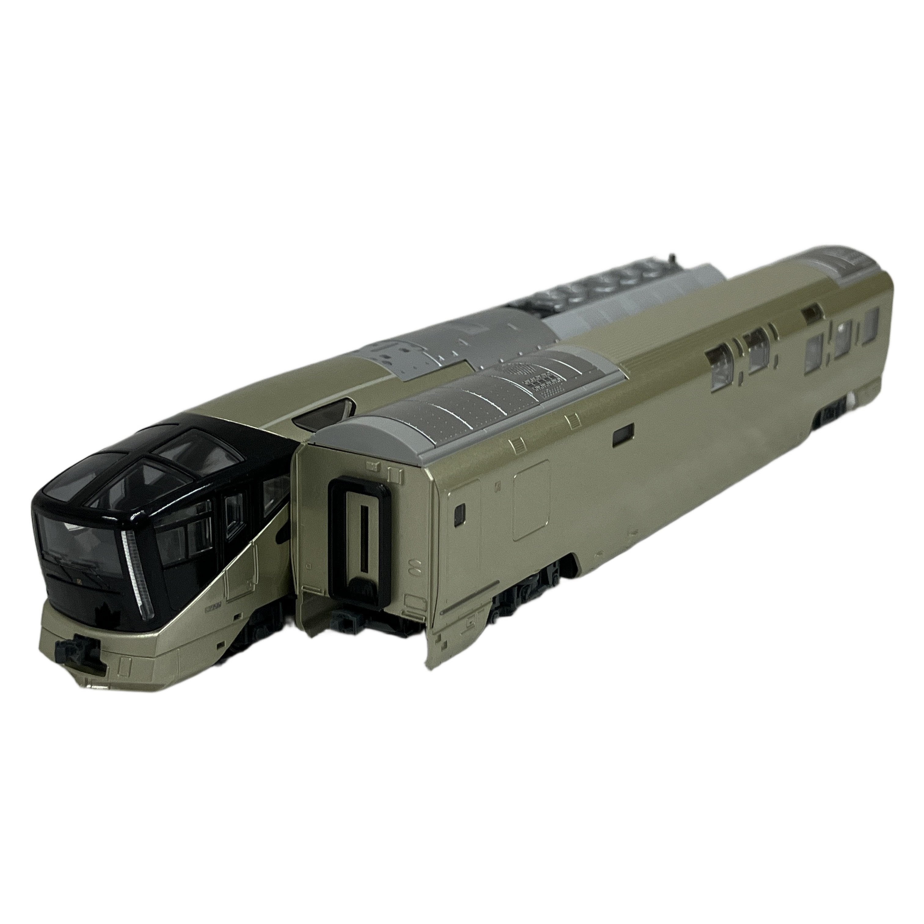 KATO 10-1447 E001形 TRAIN SUITE 四季島 鉄道模型