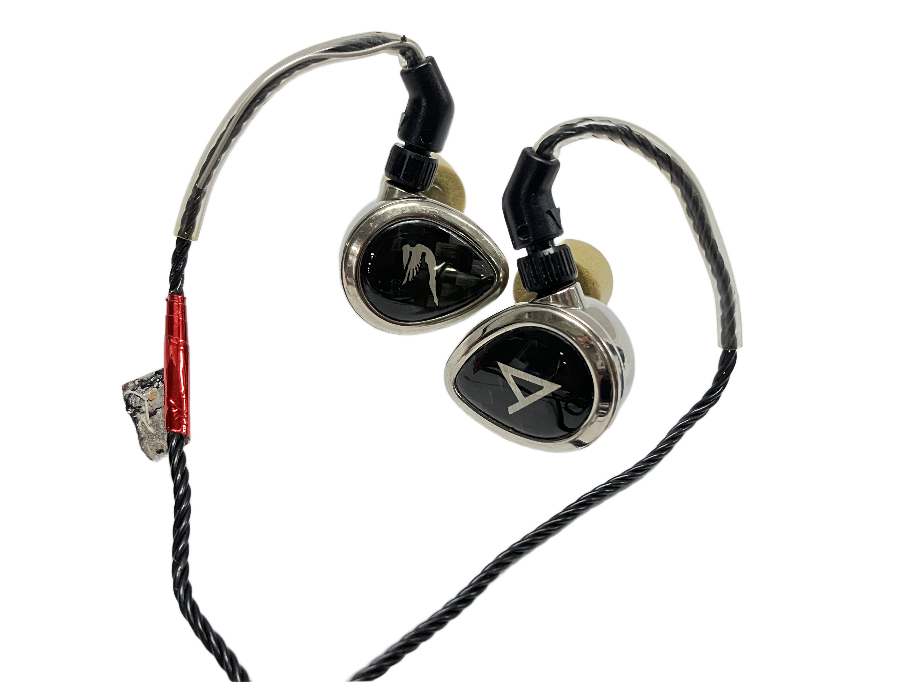 Astell&Kern JH Audio LAYLA II / フルチタン 究極の12ドライバーが奏でる至高の音