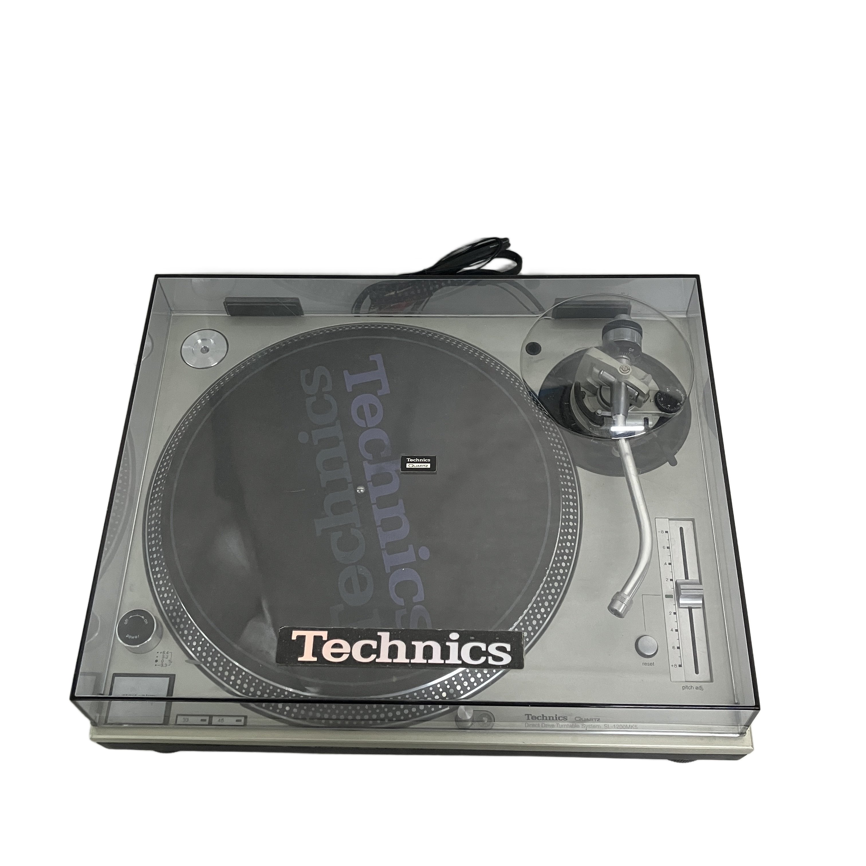 Technics SL-1200MK5|クラブ文化を支えた不動のスタンダード、リスニング派にも愛される究極の「道具」