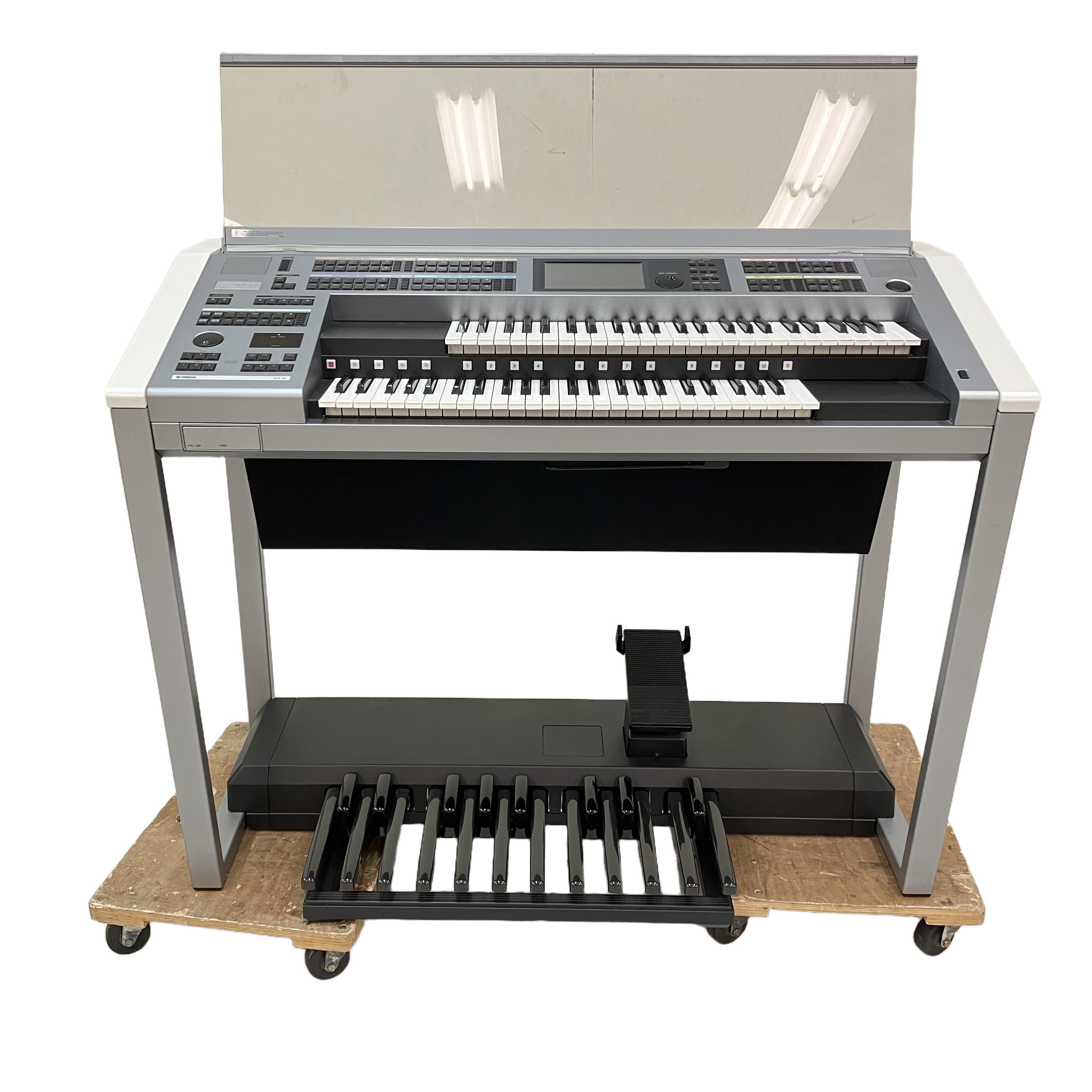 YAMAHA ELS-02 STAGEA / プレイヤーの感性を無限に引き出す、エレクトーンのスタンダードモデル