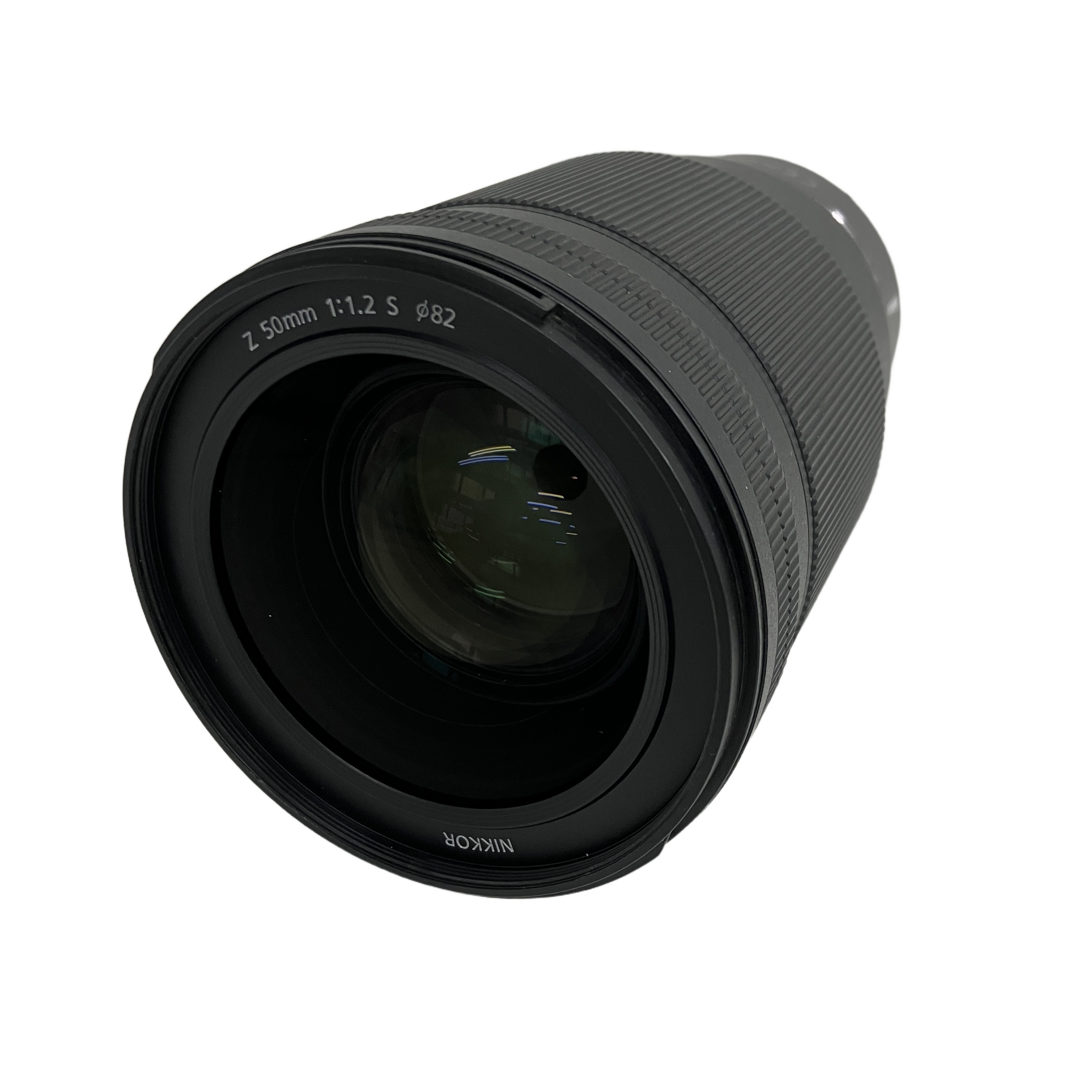 価格以上の価値を確約するハイエンドの血統。インスピレーションを止めることなく形にする極上の一台。