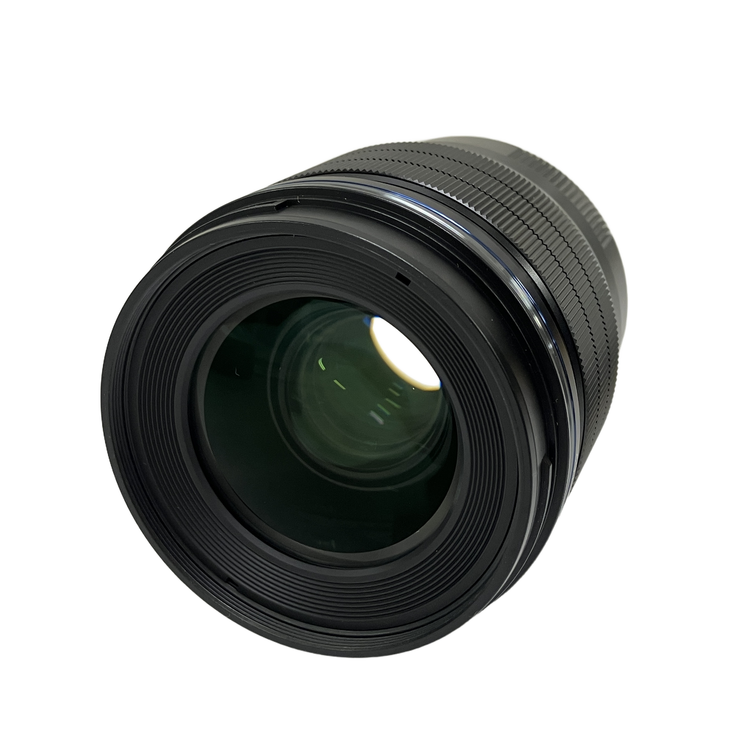 OLYMPUS M.ZUIKO DIGITAL ED 25mm F1.2 PRO:究極の「美しく滲むボケ」を追求し、開放から異次元の描写を放つ至高の標準単焦点レンズ