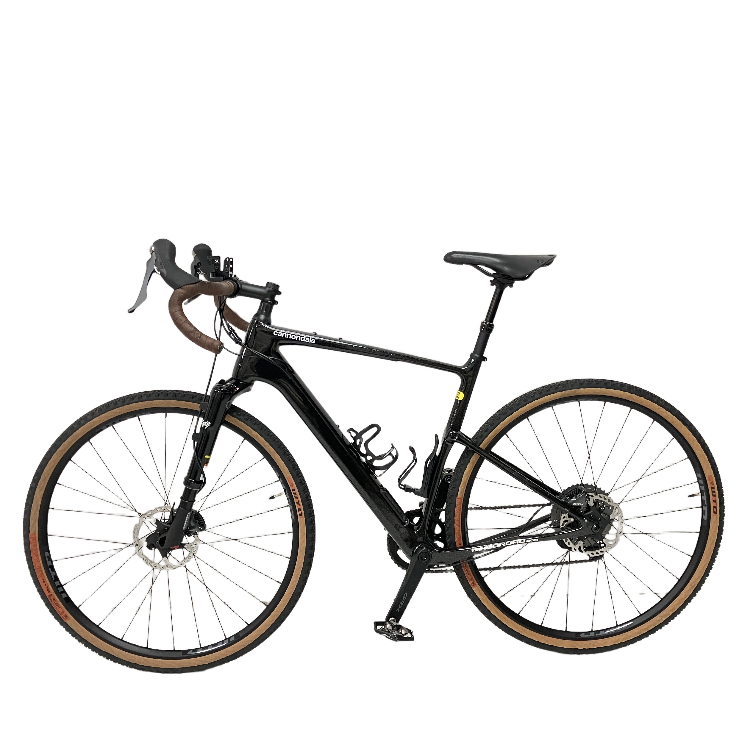 Cannondale Topstone Carbon 2 Lefty | 独自の「Kingpin」サスペンションと「Lefty」フォークを融合した、最強のグラベルロード。