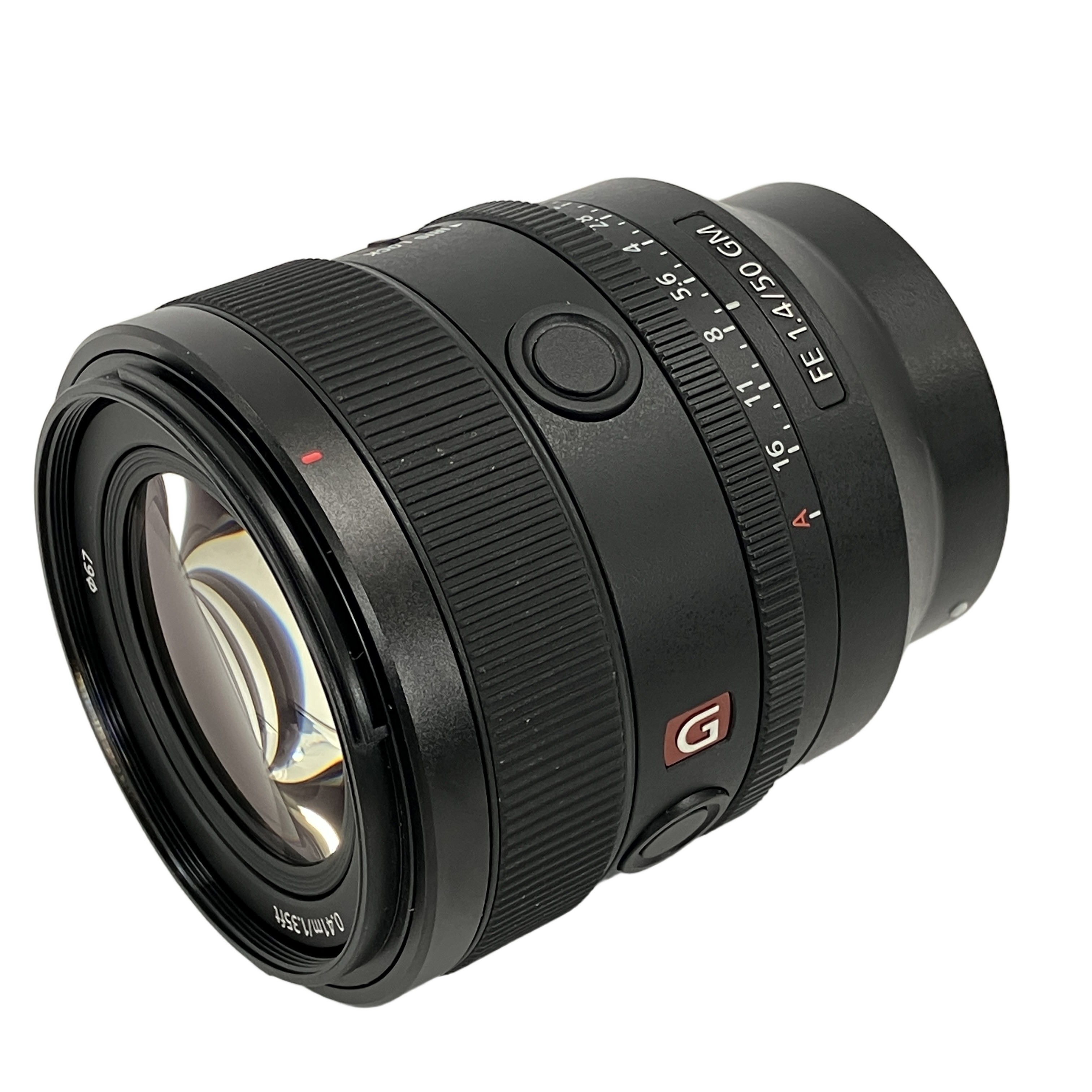 焦点距離50mm、開放F値1.4のフルサイズ対応大口径標準単焦点レンズ