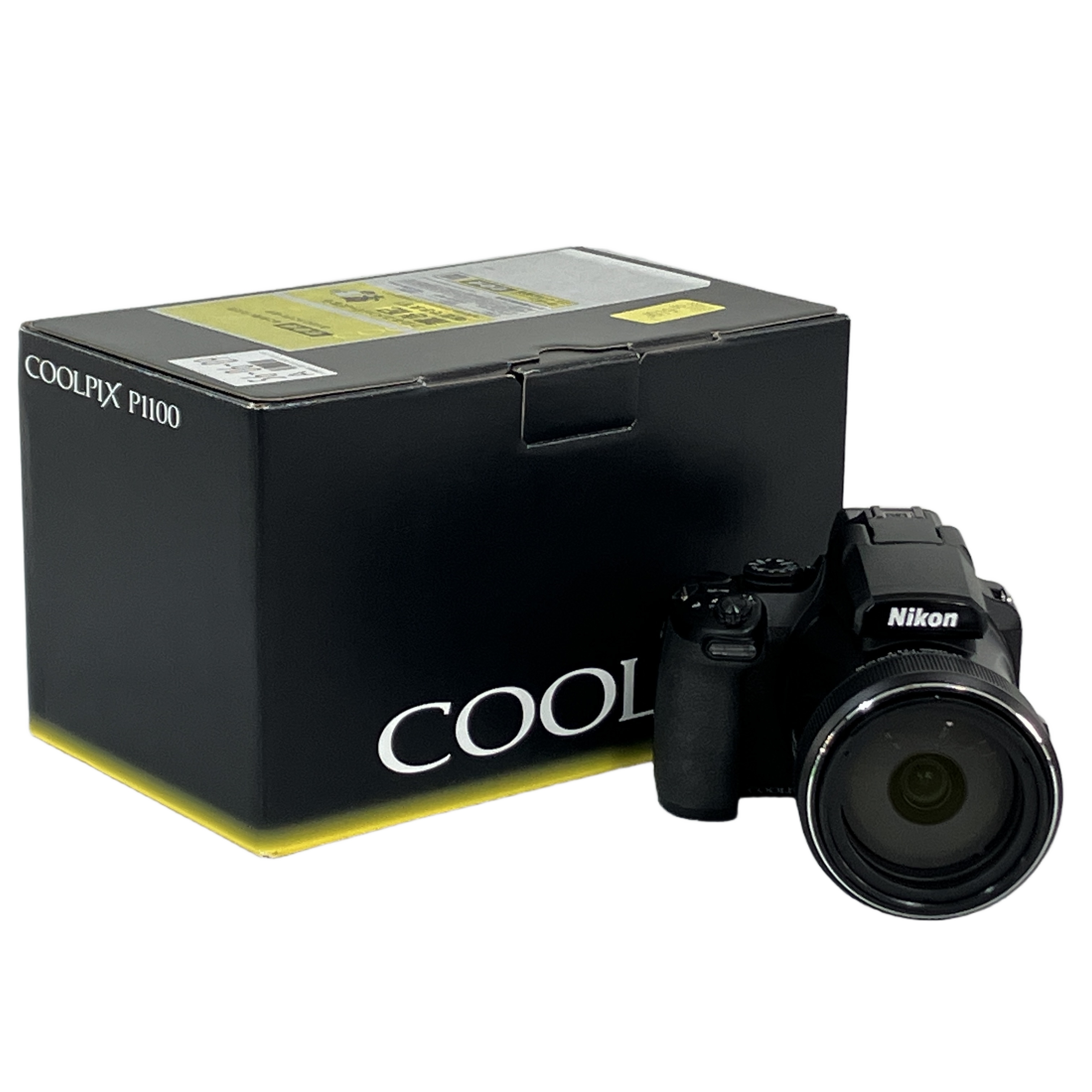 Nikon COOLPIX P1100 / 驚異の光学125倍ズームで月さえも引き寄せる、唯一無二のモンスター機
