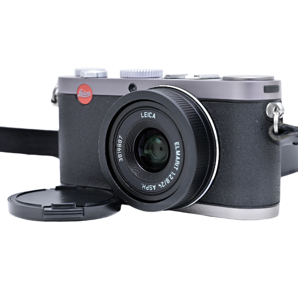 Leica X1 / APS-Cセンサーと名門エルマリートを凝縮した孤高のデジタルコンパクト