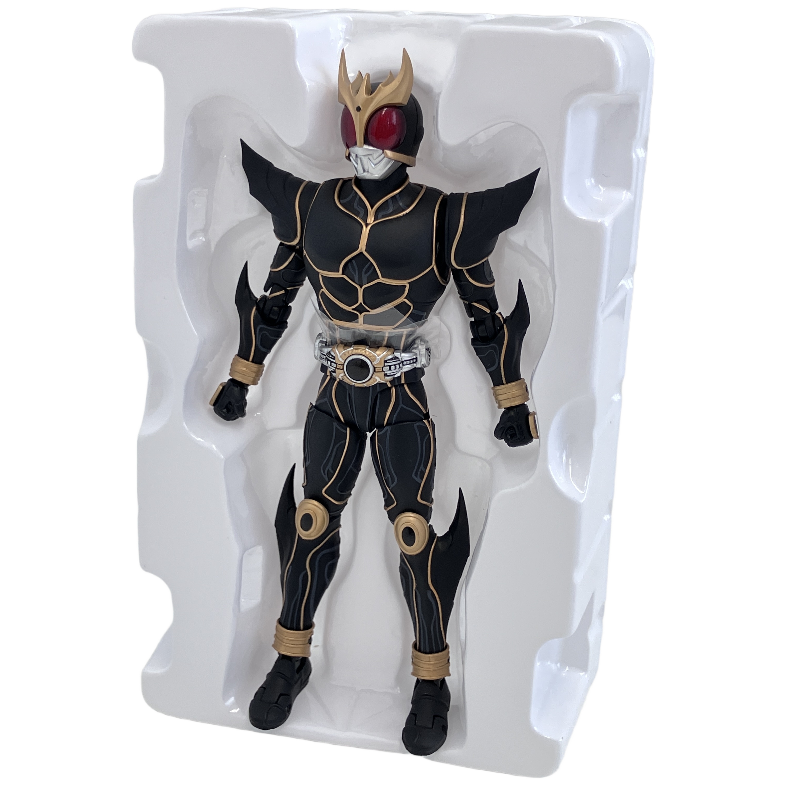 BANDAI S.H.Figuarts 真骨彫製法 仮面ライダークウガ アルティメットフォーム フィギュア