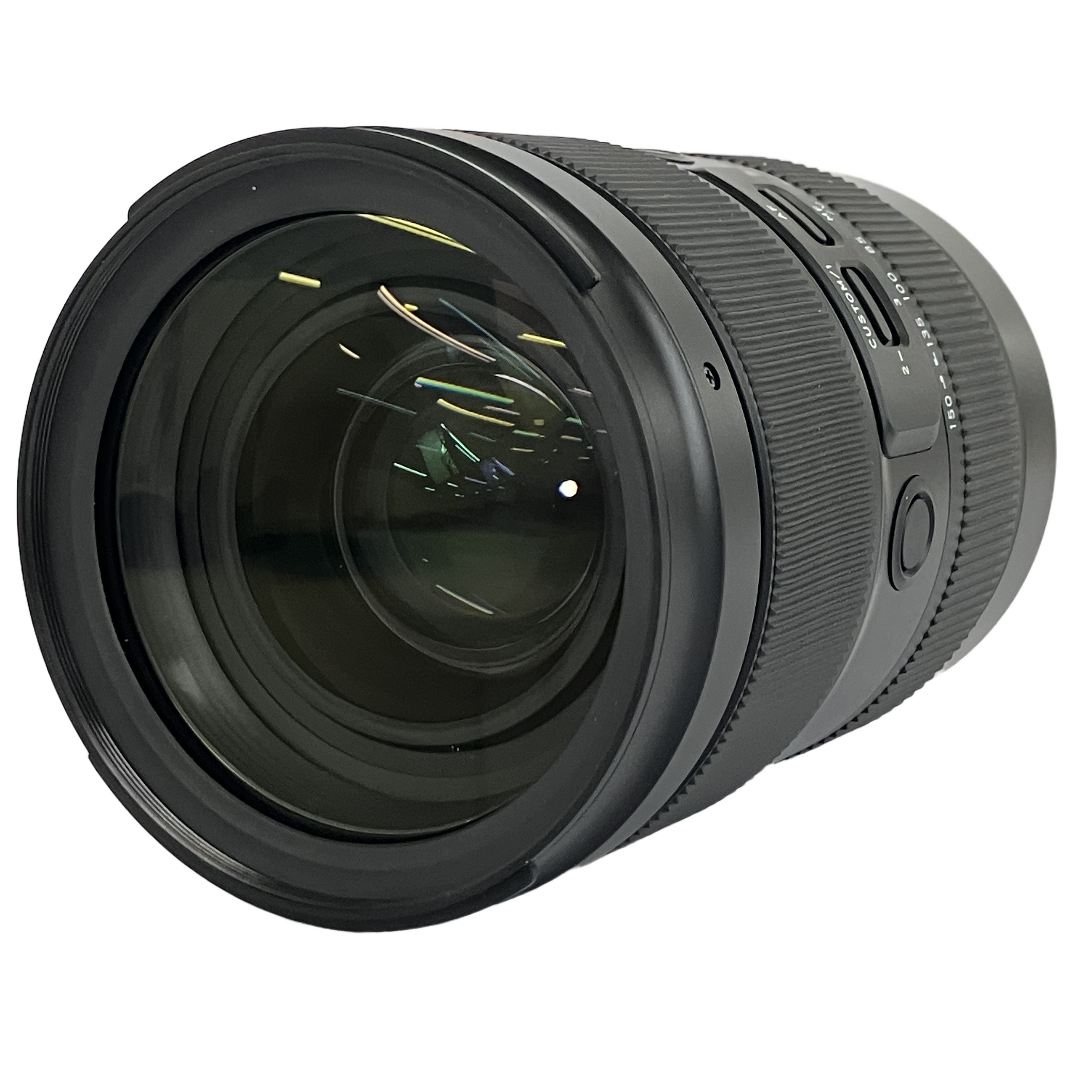 TAMRON 35-150mm F/2-2.8 Di III VXD (Model A058) / 開放F2スタートの圧倒的明るさを誇る万能レンズ