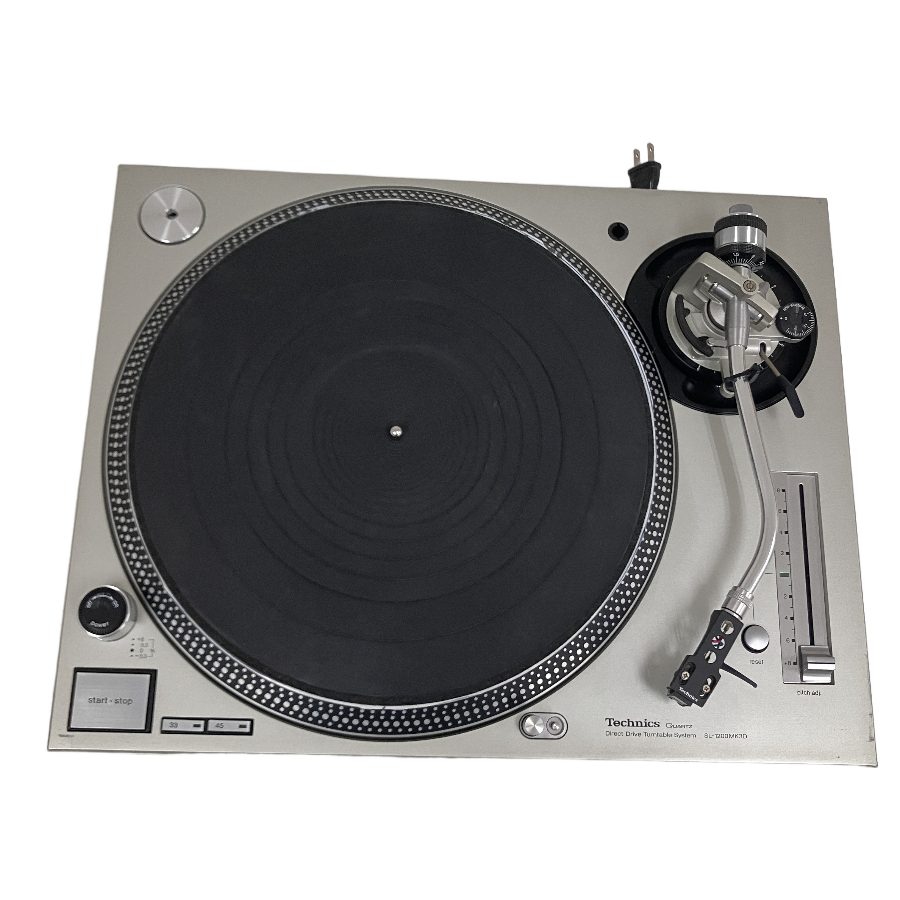 世界中のDJが愛した不朽の名機。SHURE M44Gが刻む、力強く濃密なアナログ体験。