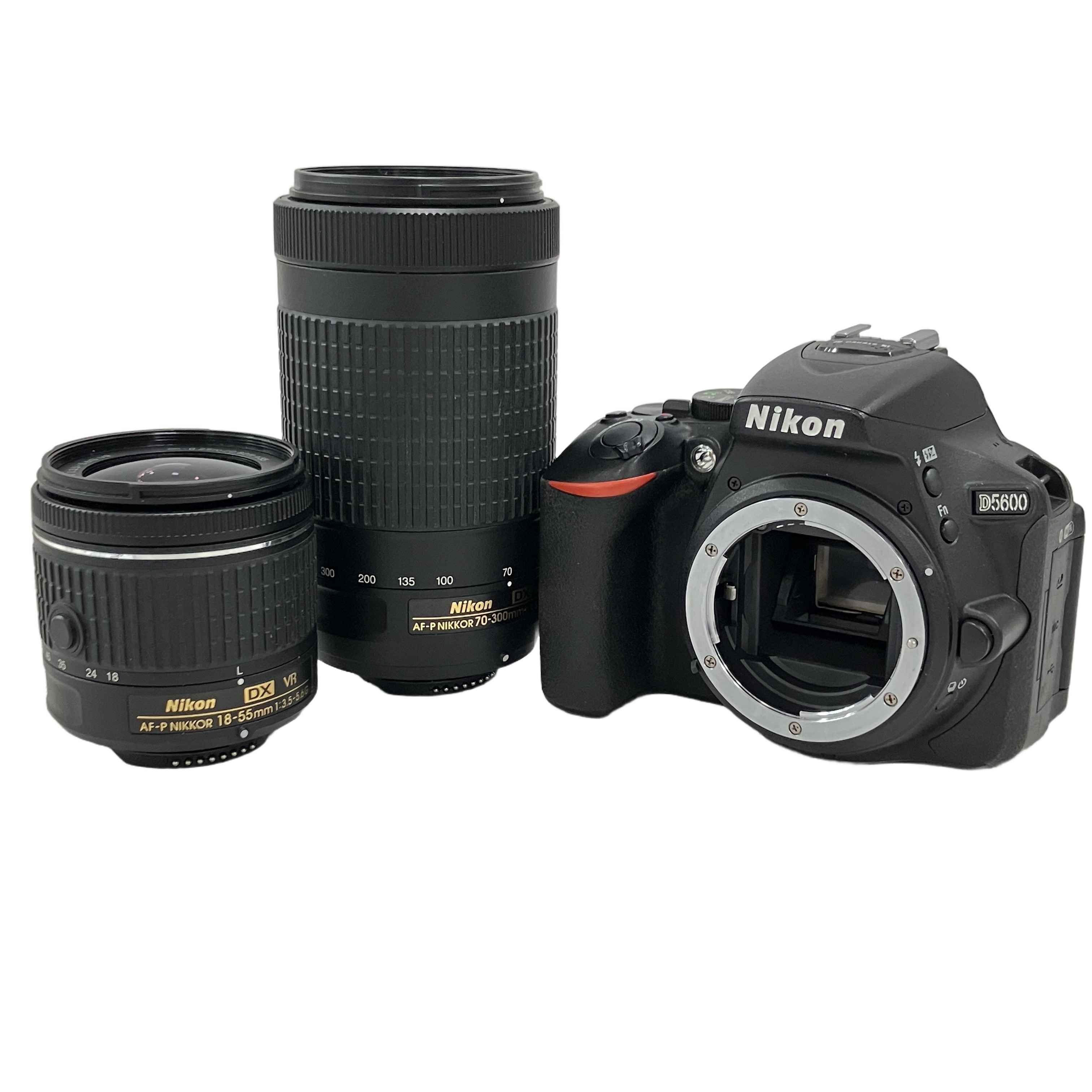NIKON D5600 18-55mm 70-300mm 一眼レフカメラ