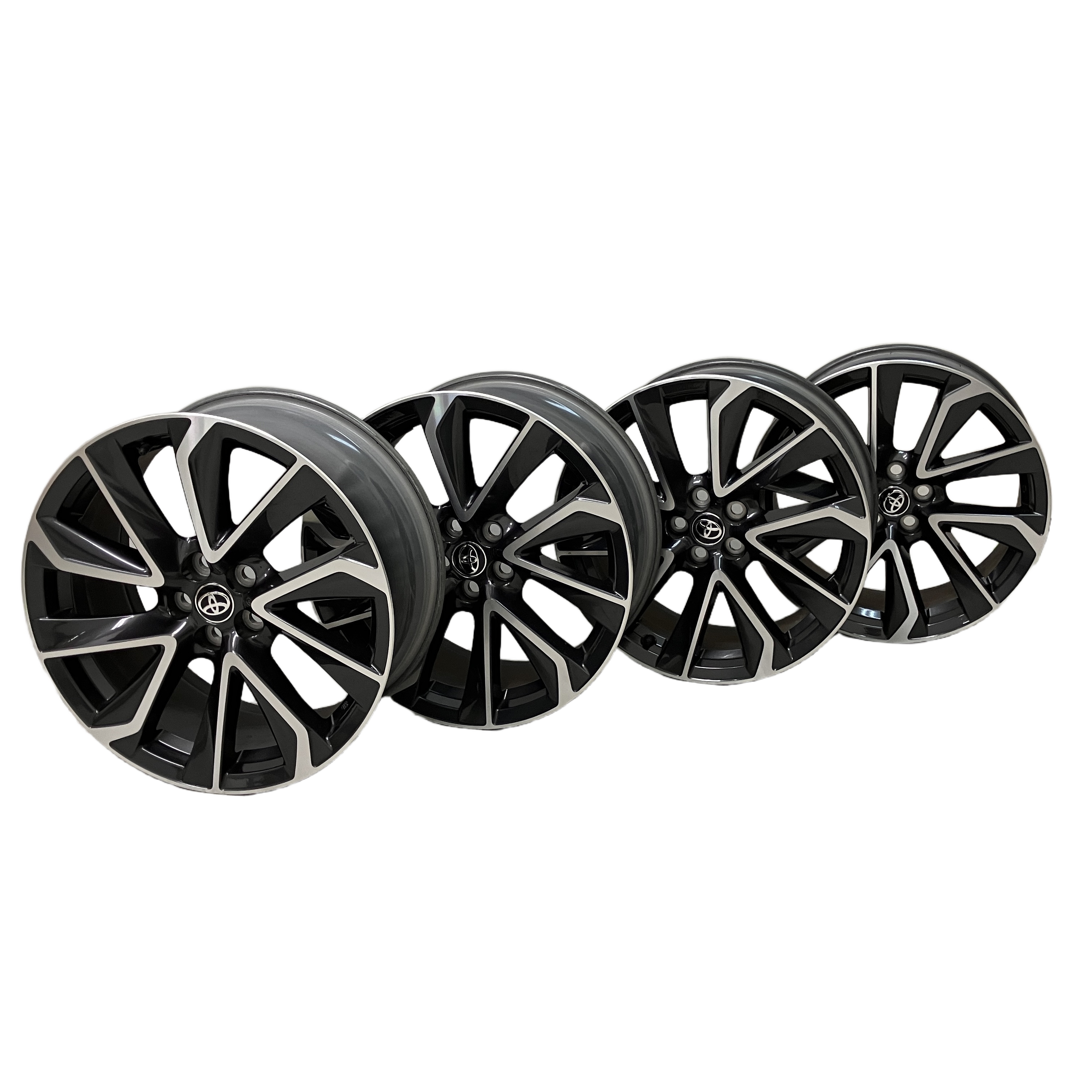 TOYOTA カローラスポーツ ホイール 18インチ 8J