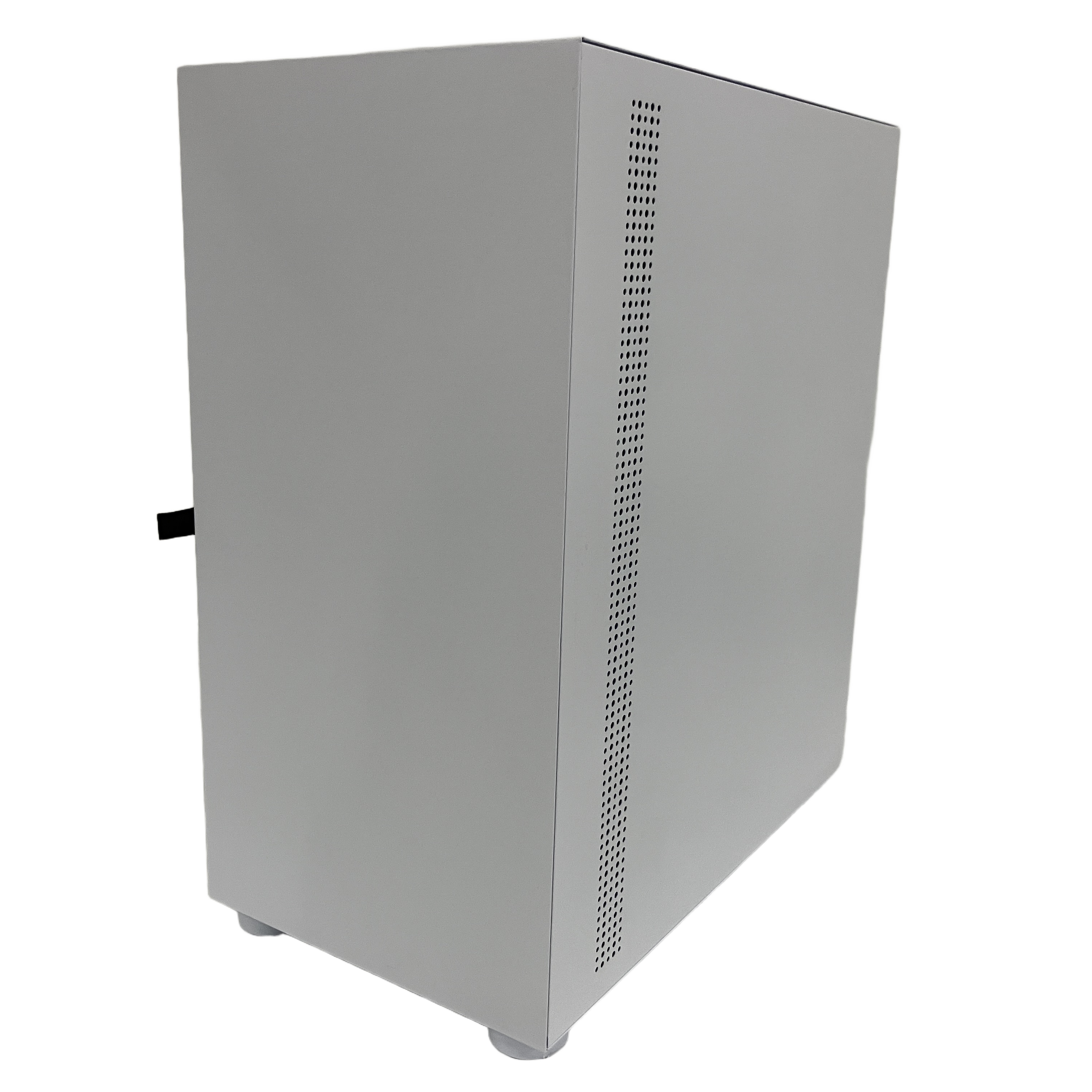 自作ゲーミングデスクトップPC:Ryzen 7 5700X × メモリ32GB × 1TB SSD。