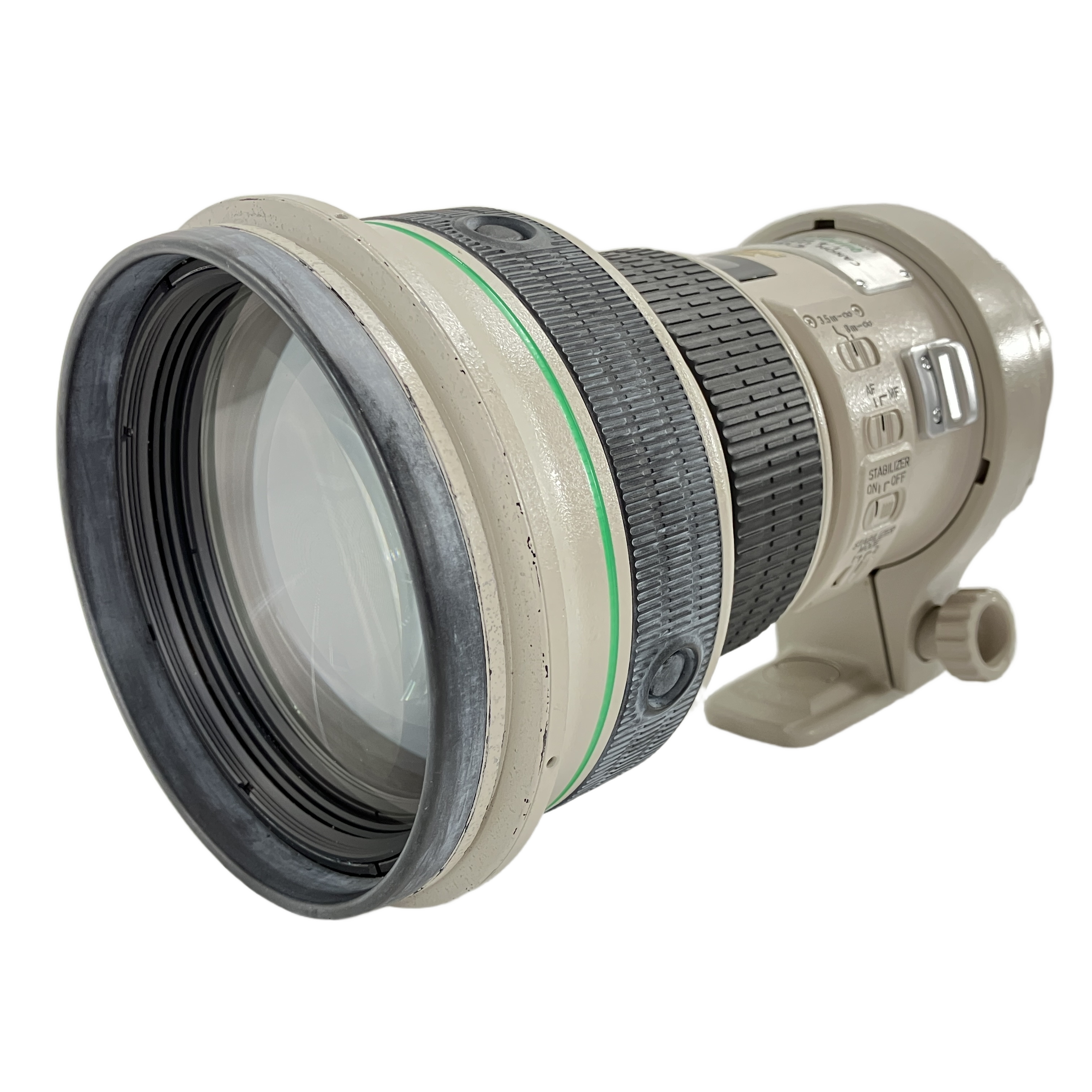 触れるたびに新たな発見と感動を呼ぶ、無限の可能性を秘めた至宝。Canon LENS EF 400mm F4 DO IS USM