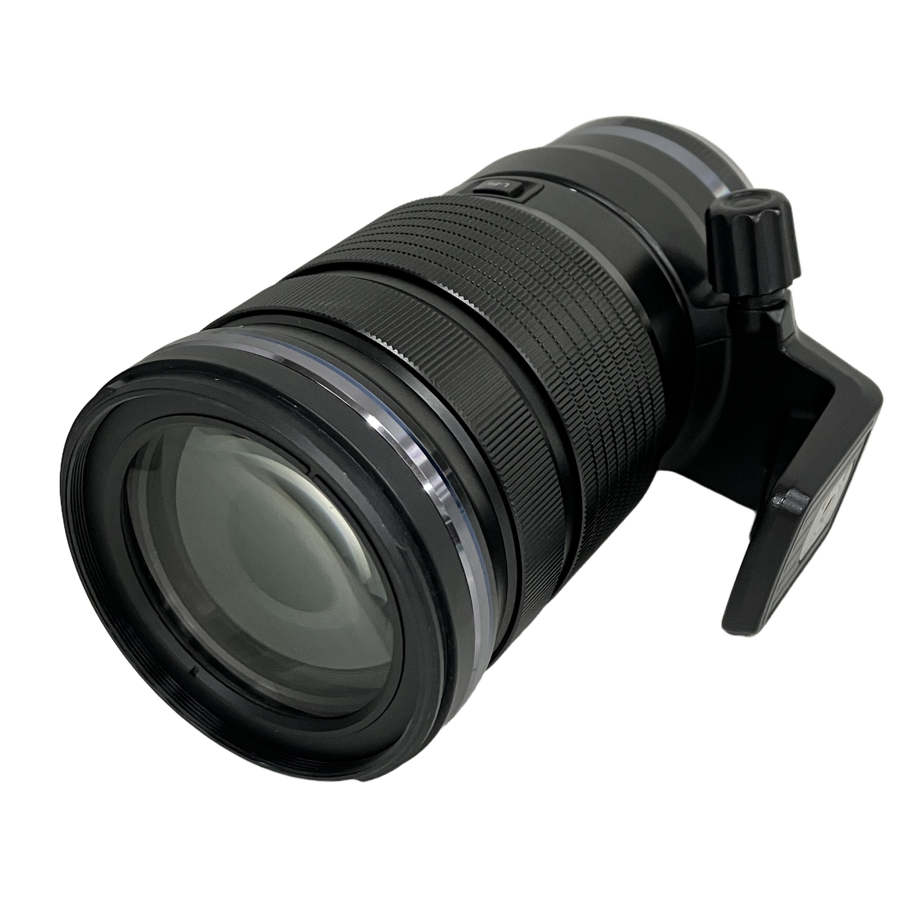 OLYMPUS M.ZUIKO DIGITAL ED 40-150mm F2.8 PRO:全域F2.8がもたらす極上の高画質。35mm判換算80-300mm相当をカバーする、マイクロフォーサーズの絶対的エース。