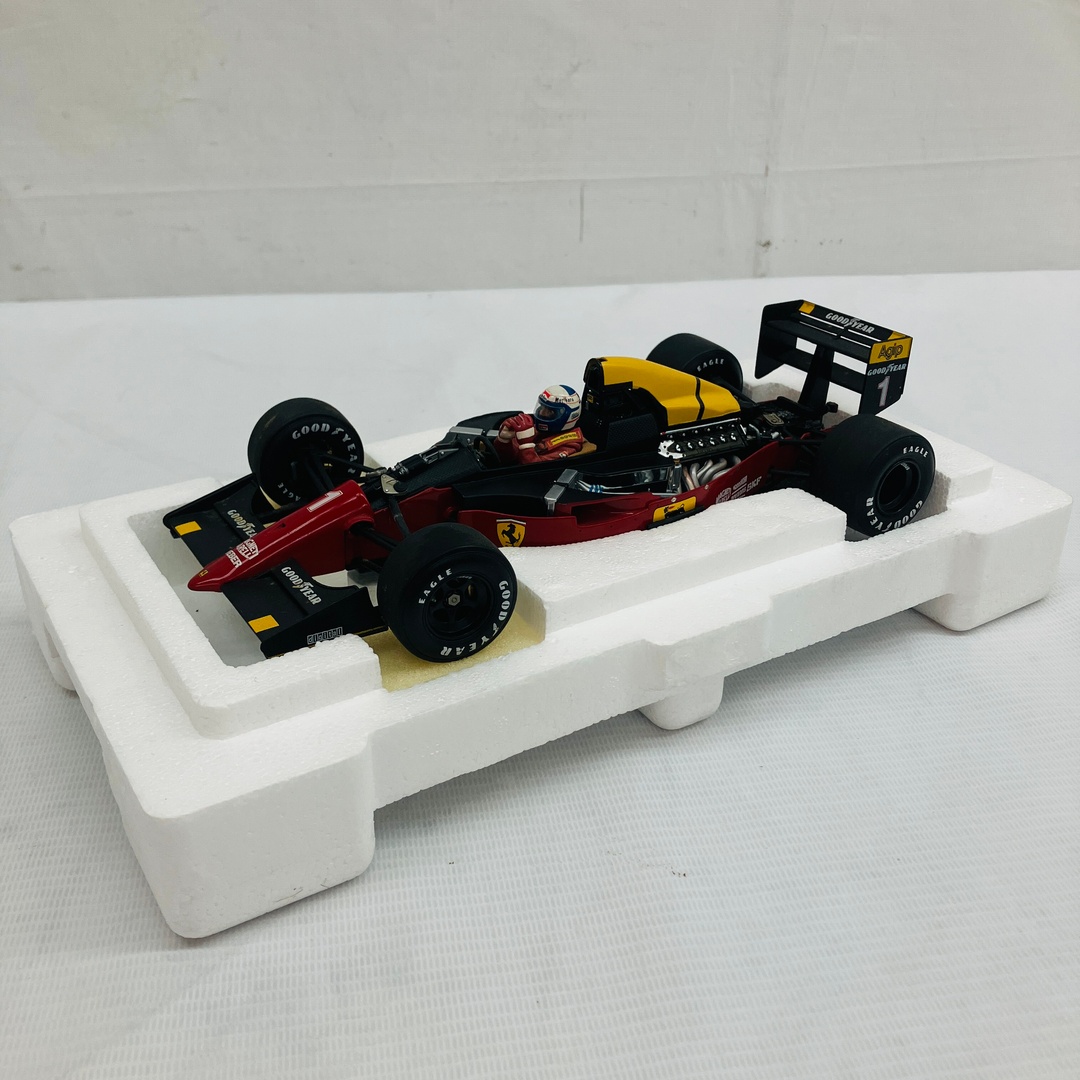 EXOTO GPC97103 フェラーリ 641/2 ミニカー 1990
