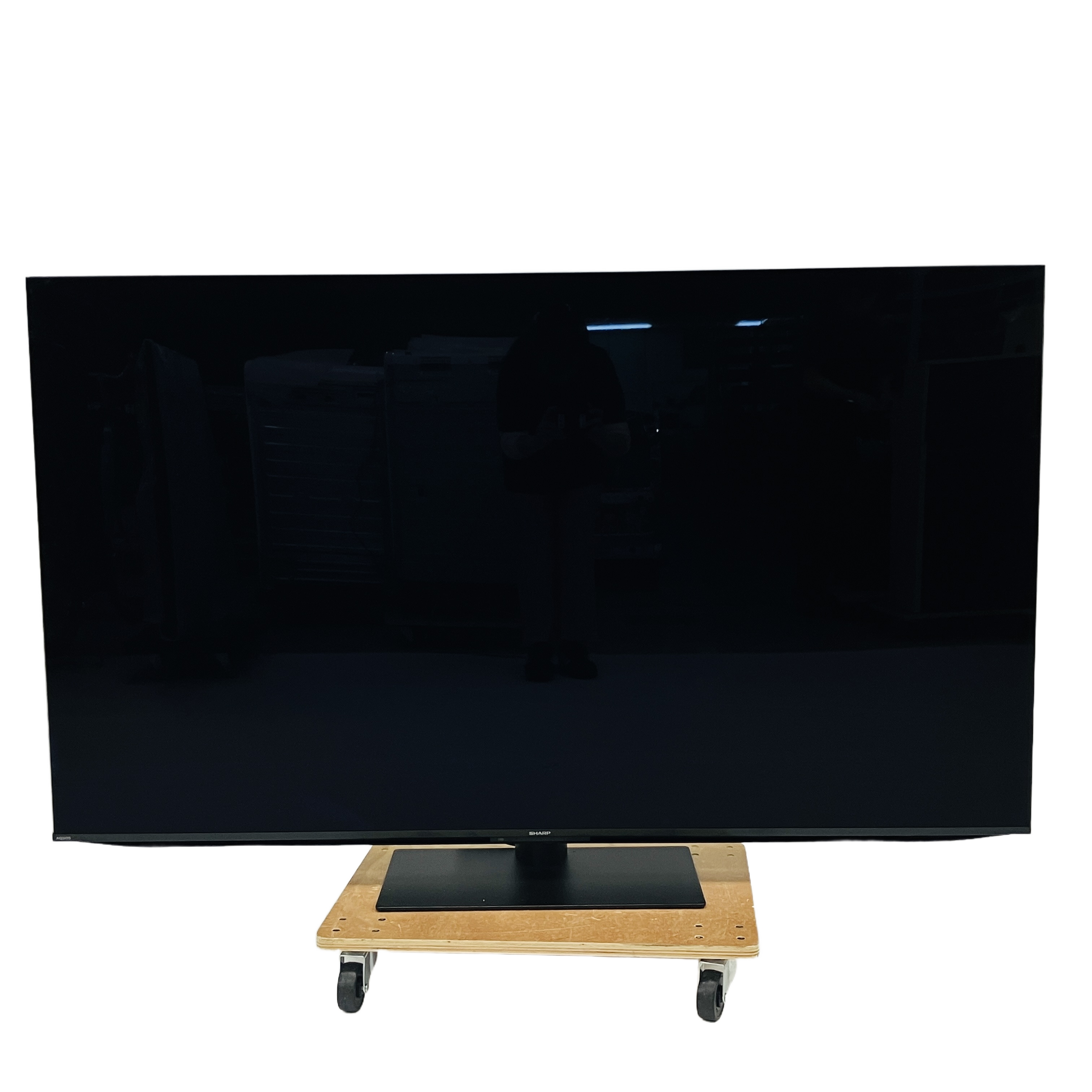 臨場感と美しさを堪能できるAQUOS 4K液晶テレビ。