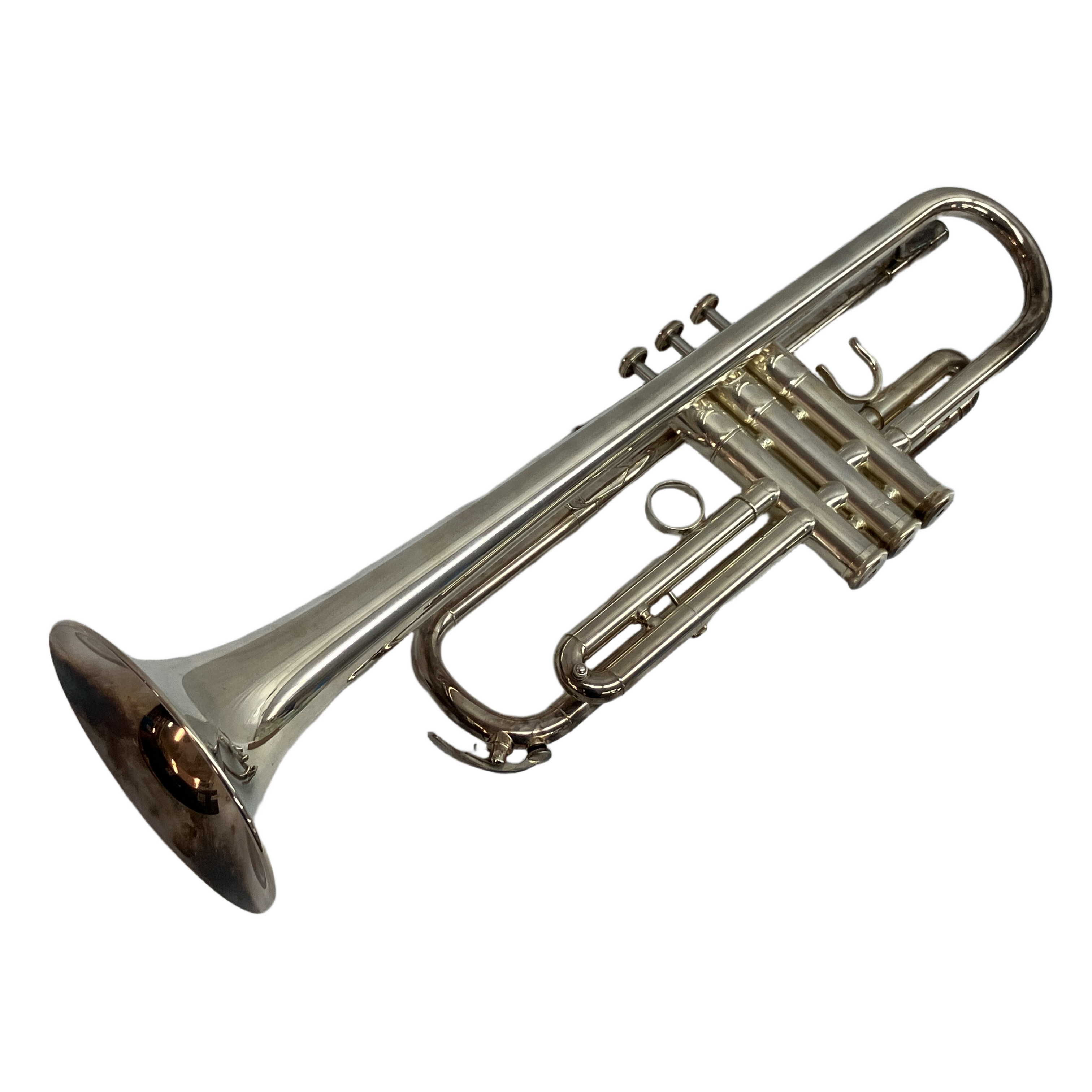 触れるたびに新たな発見と感動を呼ぶ、無限の可能性を秘めた至宝。YAMAHA YTR-6310ZS