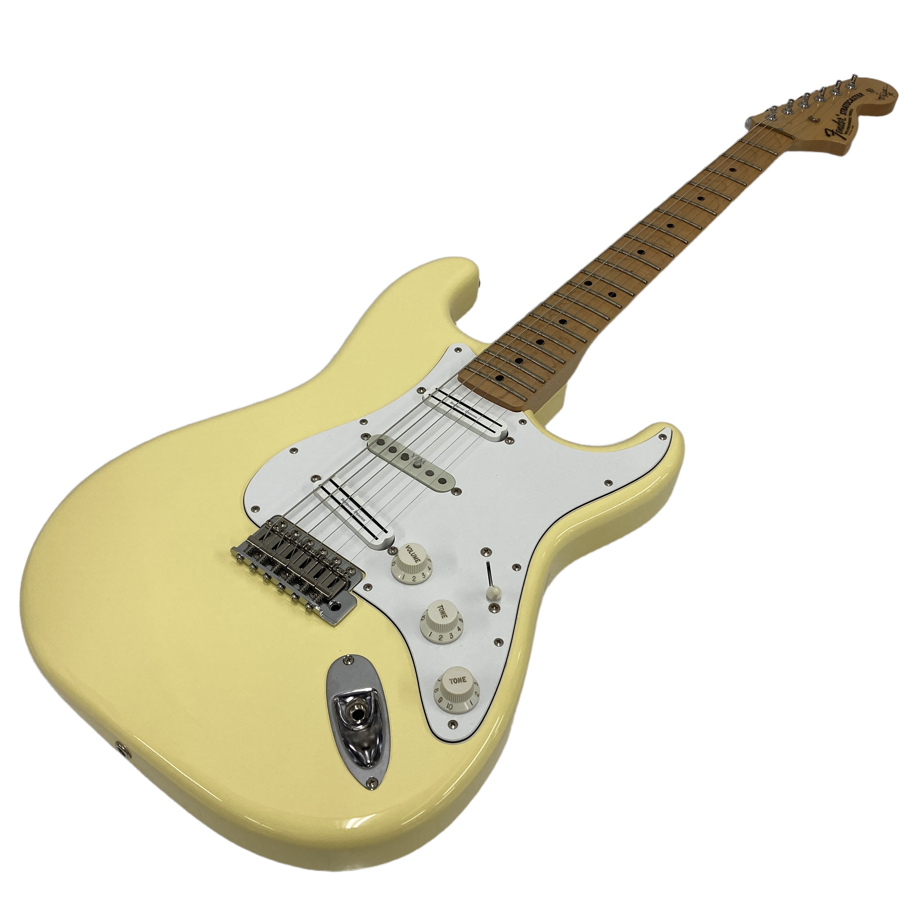 FENDER イングヴェイ・マルムスティーン ストラトキャスター エレキギター