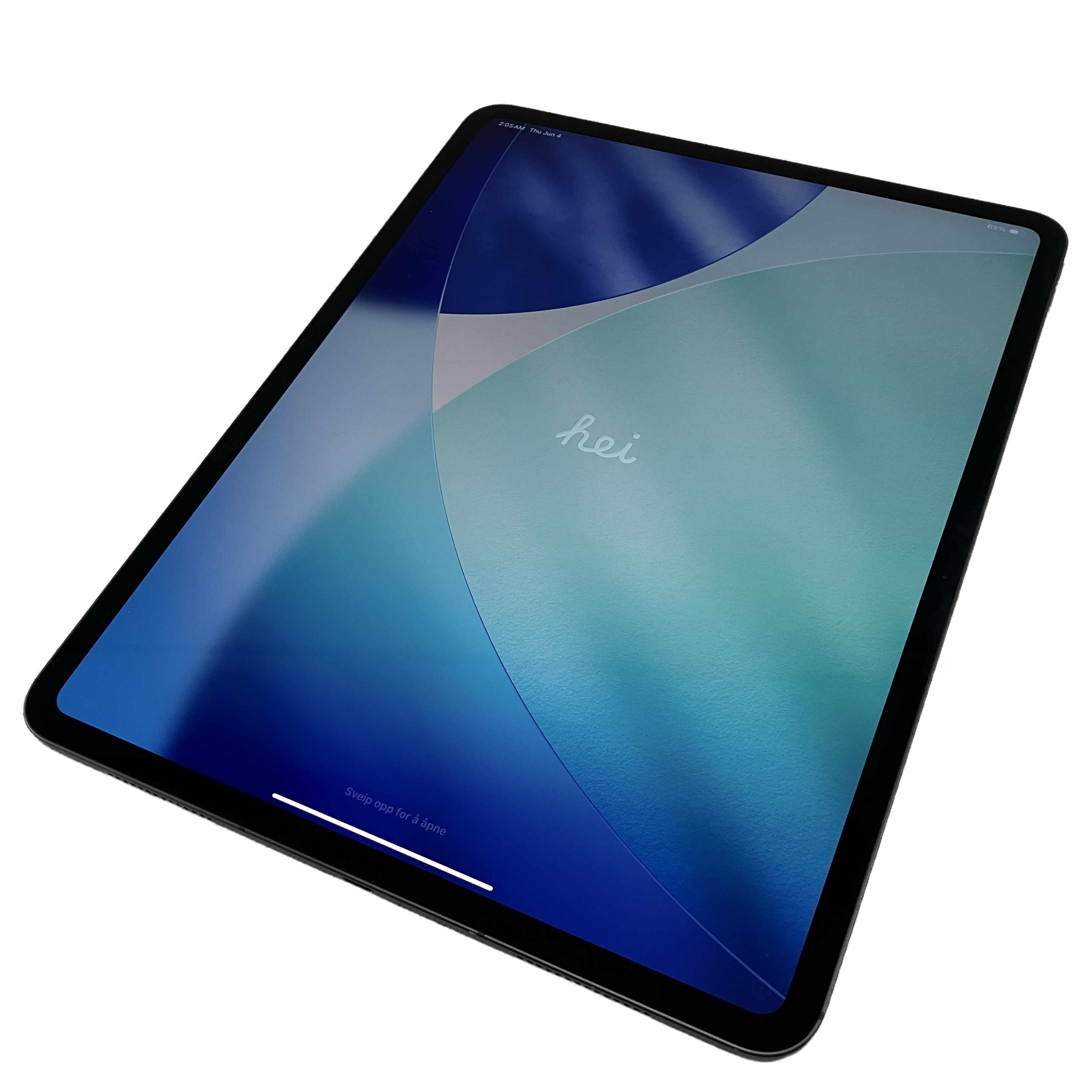 毎日のルーティンを心地よくアシスト。バランスの取れた性能で、無理のない快適な環境を。Apple iPad Pro M4 MVXR3J/A 
