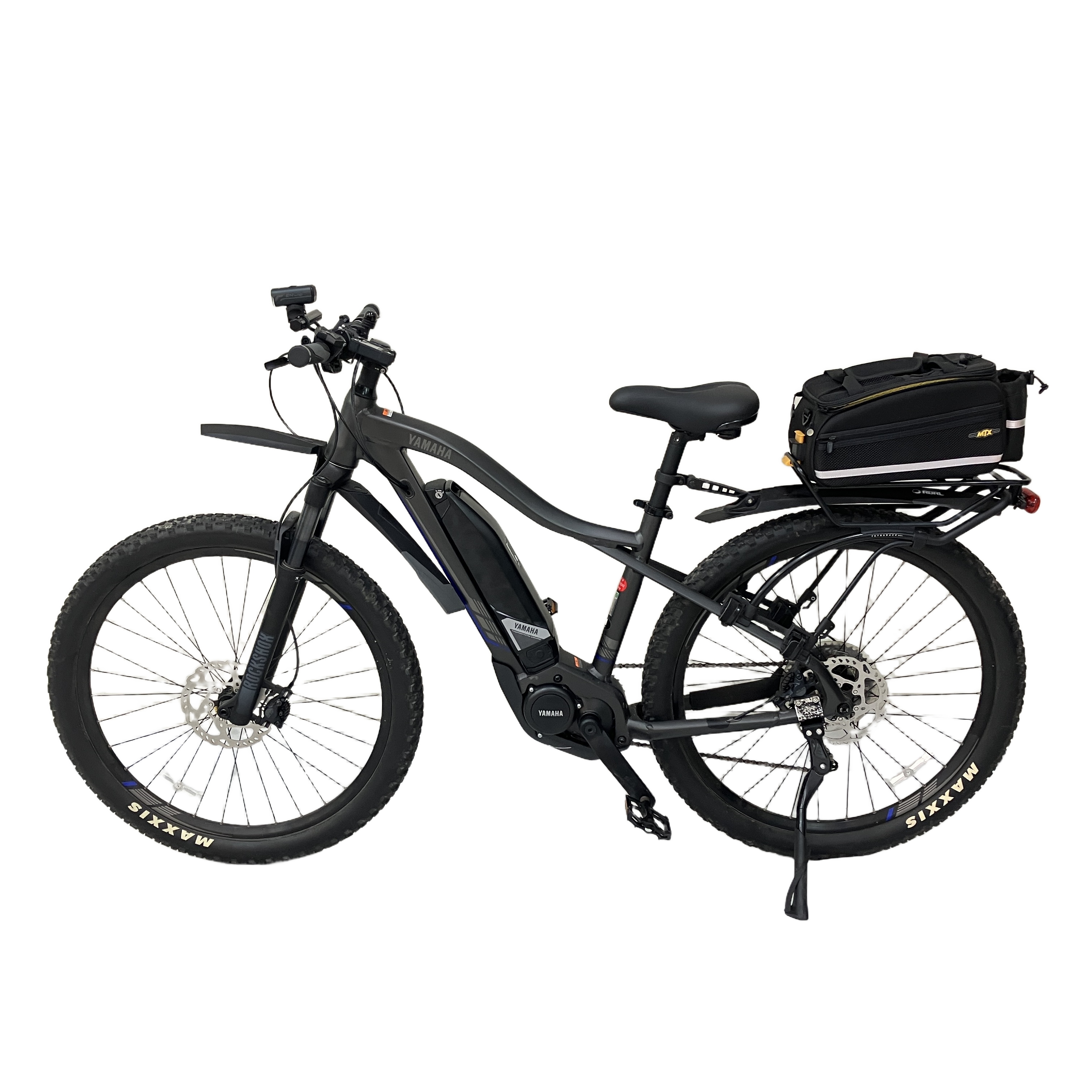 オフロードから街乗りまで軽快に駆け抜ける電動アシストMTB