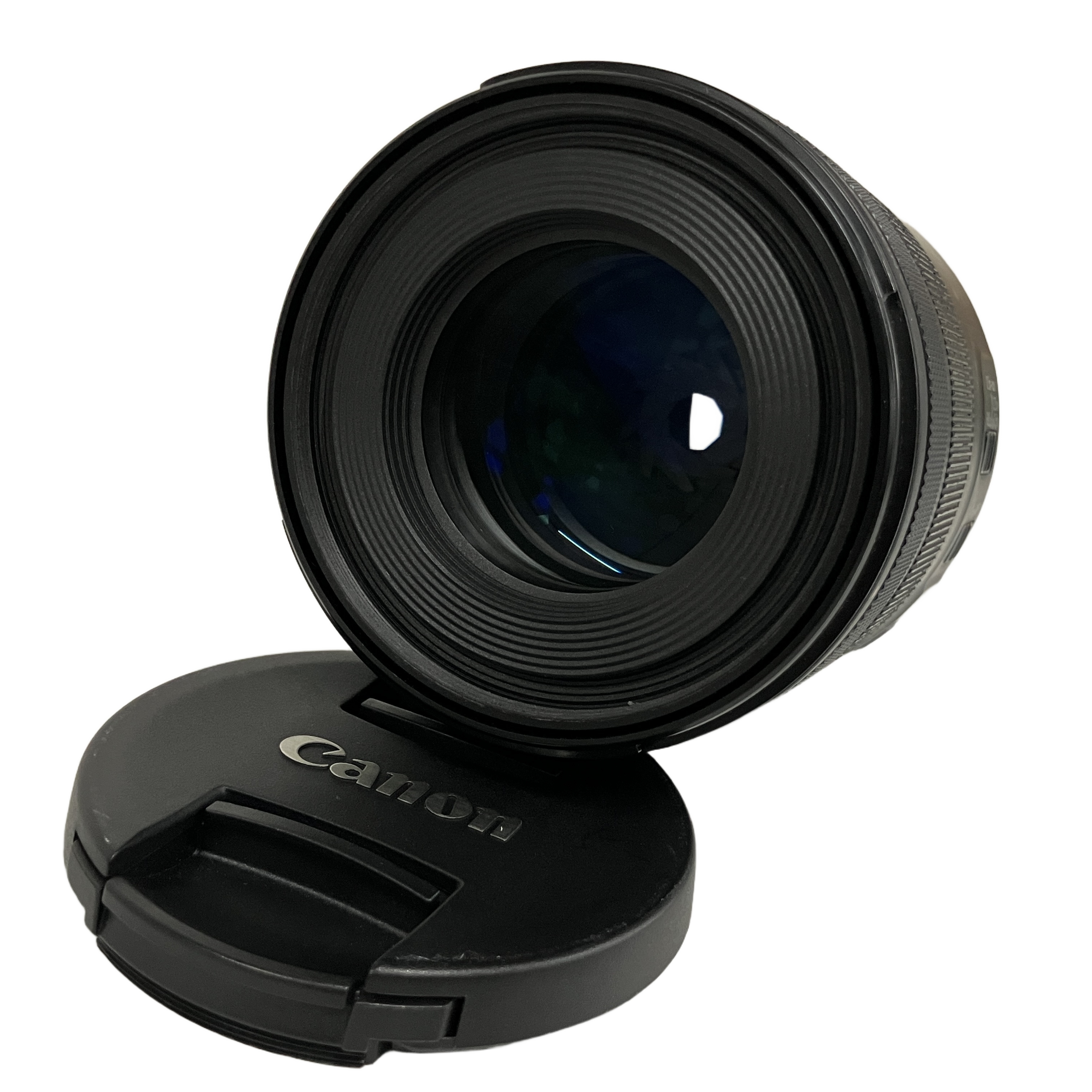 ★キヤノン RF85mm F2 マクロ IS STM ポートレートからマクロまでこなす高機能な中望遠レンズ★
