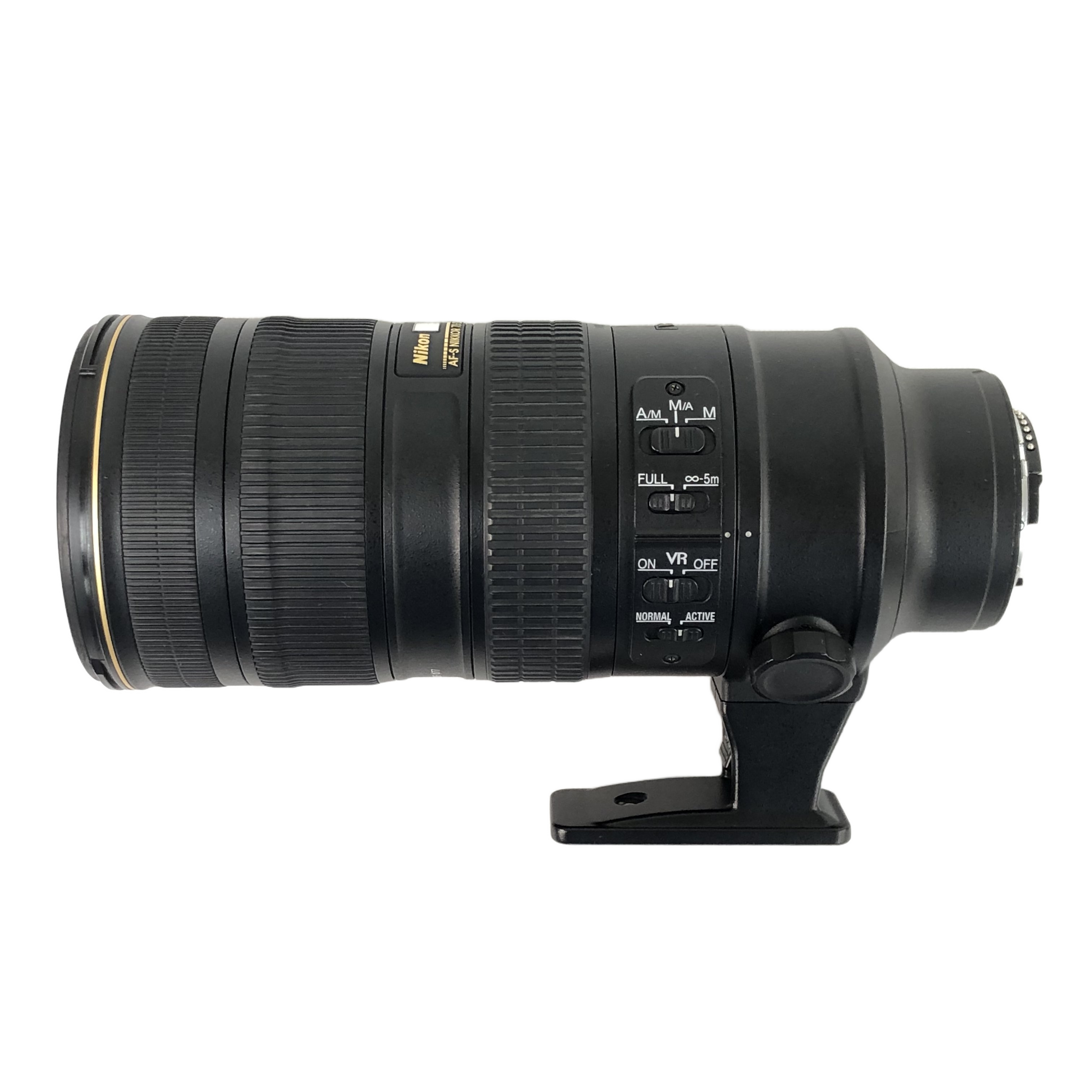 ナノクリスタルコートと開放F2.8の明るさが生み出す、圧倒的な描写力を誇る大口径望遠ズームレンズ!