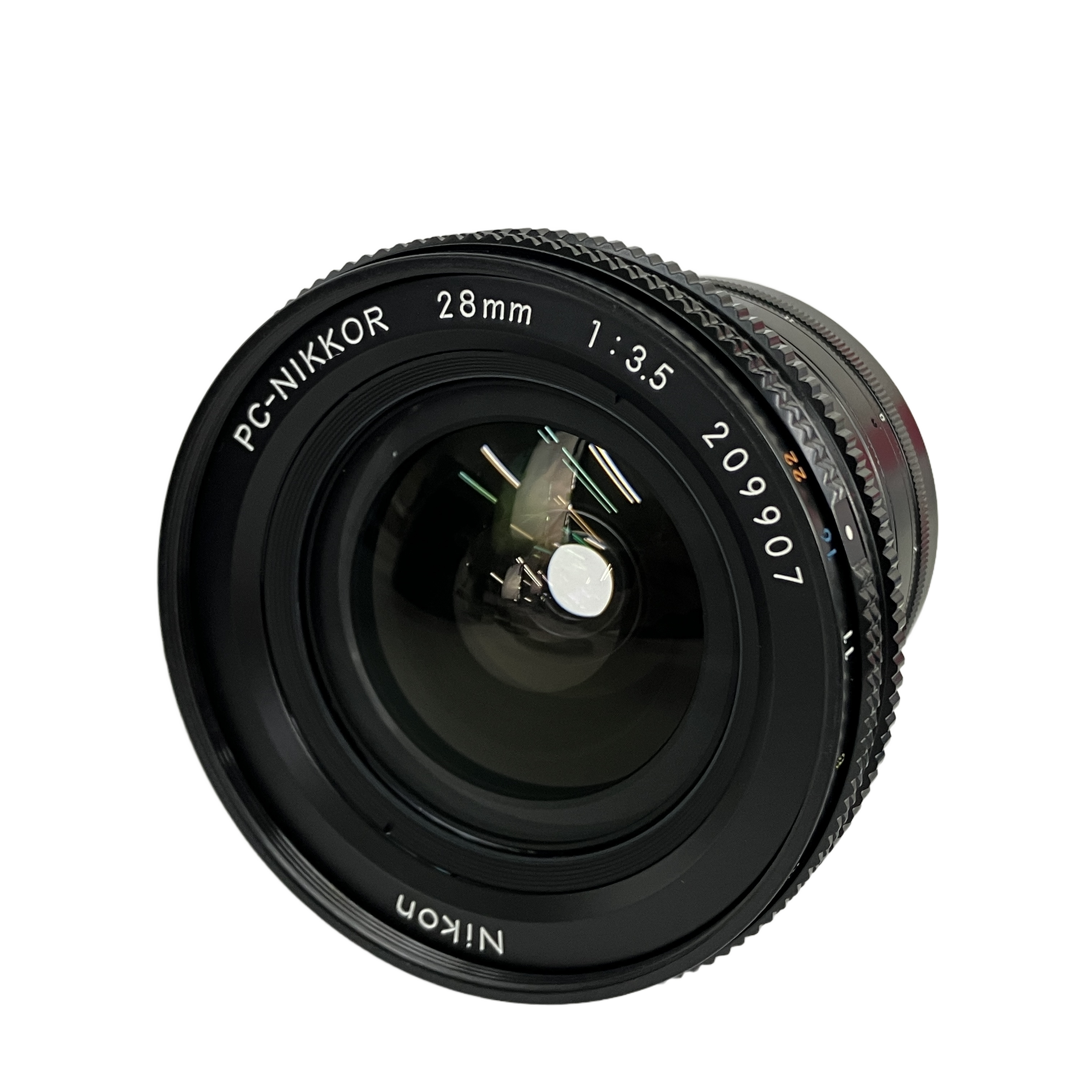 NIKON PC-NIKKOR 28mm F3.5 シフトレンズ