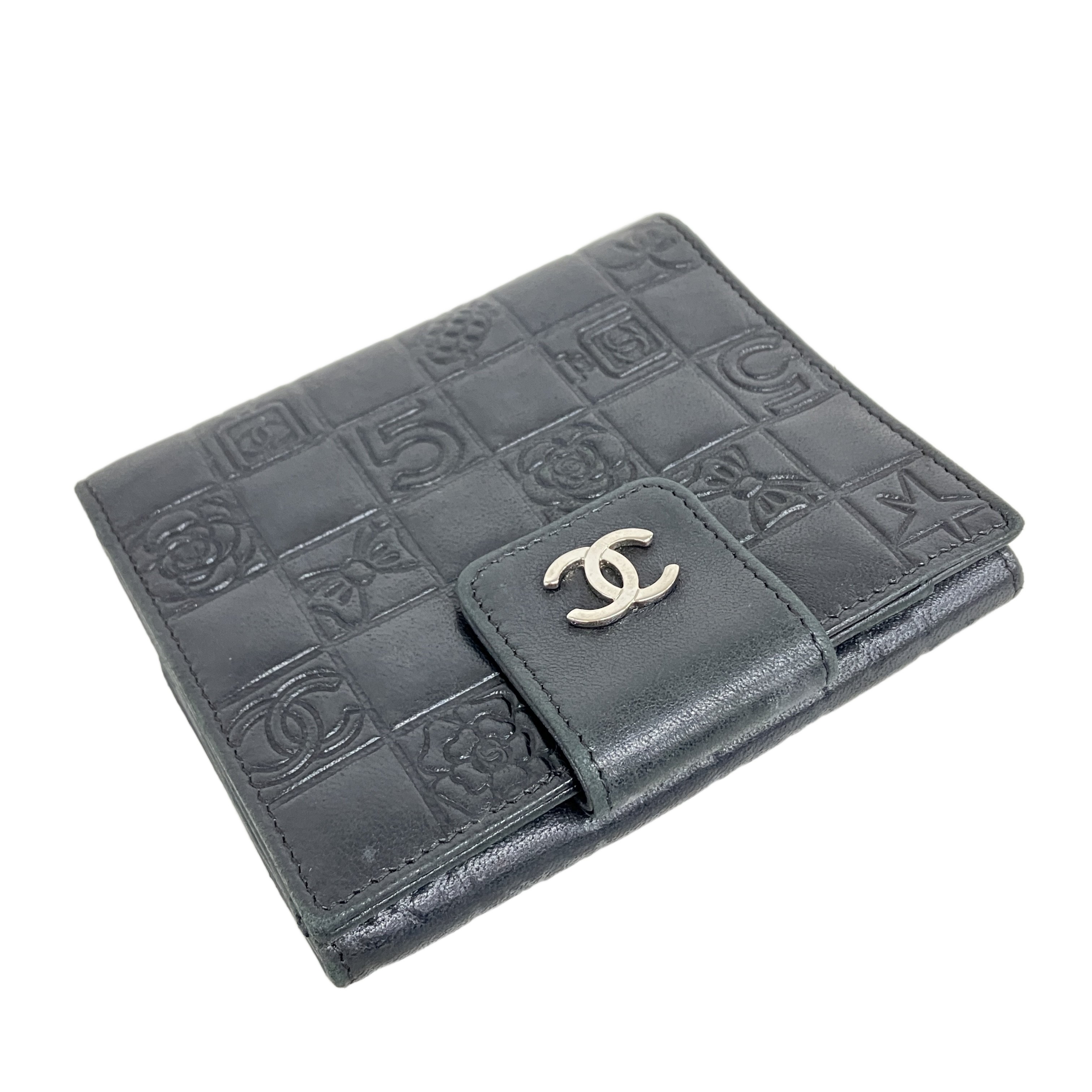 CHANEL ココ アイコンライン コンパクト財布※傷あり 中古