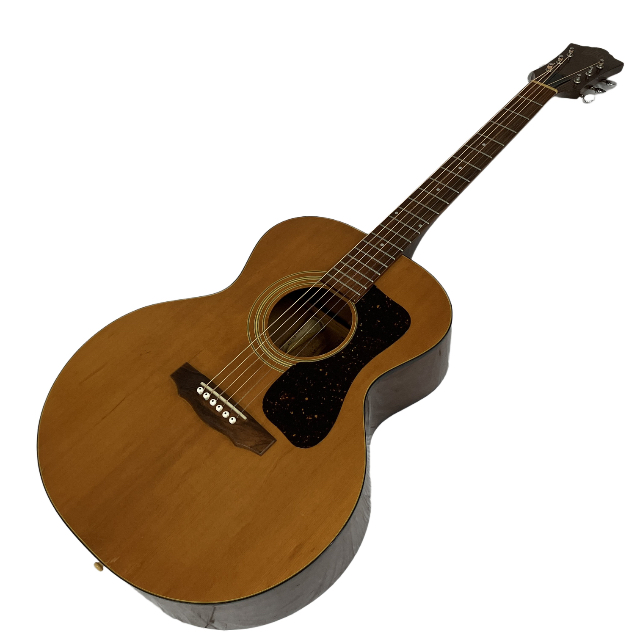 ★Guild F30 往年のサウンドを奏でる小ぶりな名器★