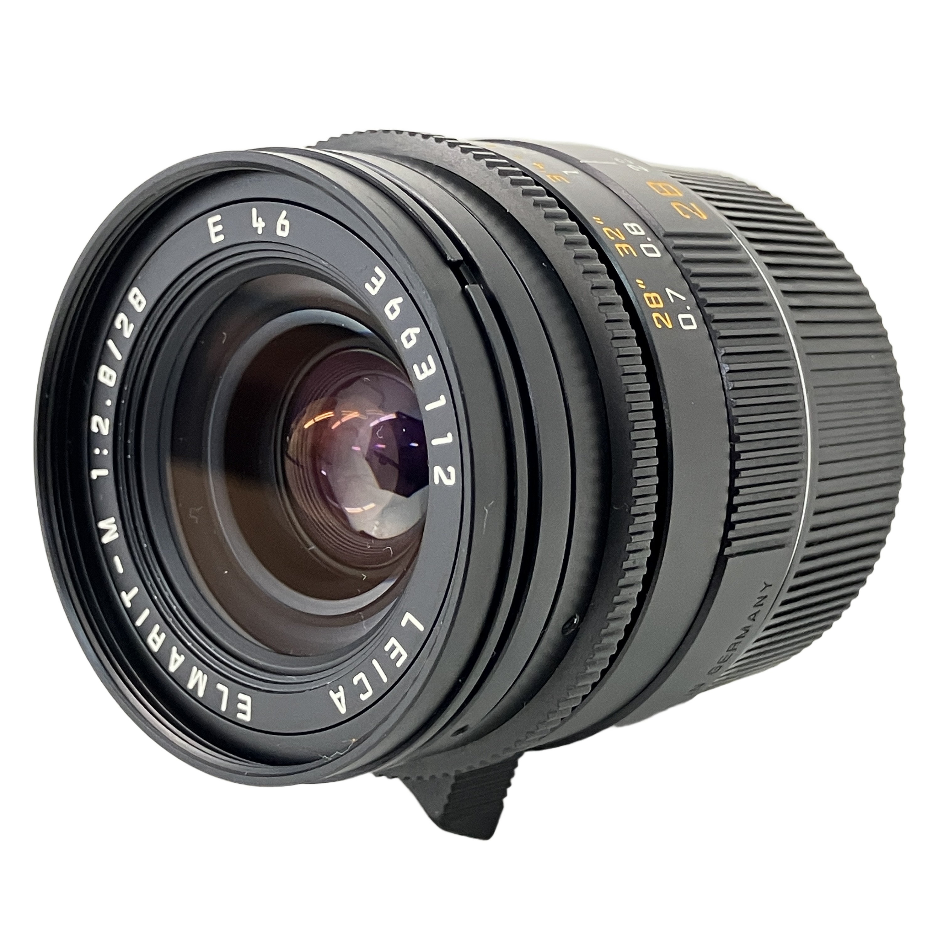 Leica ELMARIT-M 28mm F2.8 E46:極限まで抑えられた歪曲と、圧倒的なスナップ機動性。画面の隅々までシャープに描き出す、Mマウントの傑作広角単焦点レンズ。