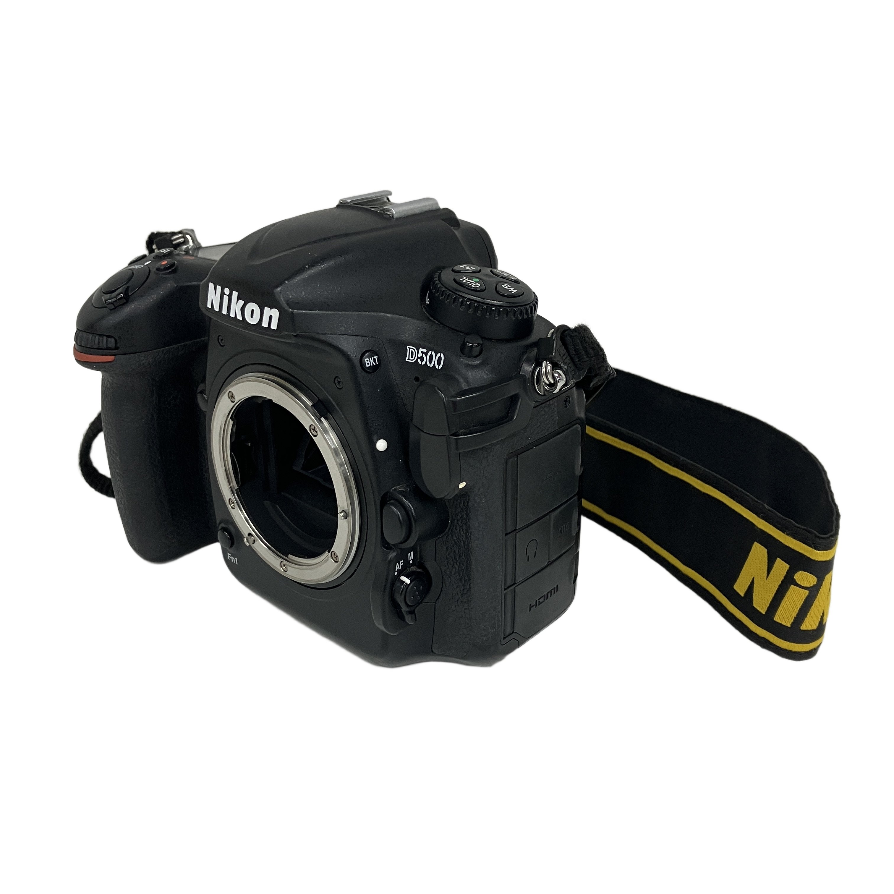★Nikon D500 デジタル一眼レフカメラ ボディ ニコン 中古 圧倒的な動体捕捉力を誇るDX機★
