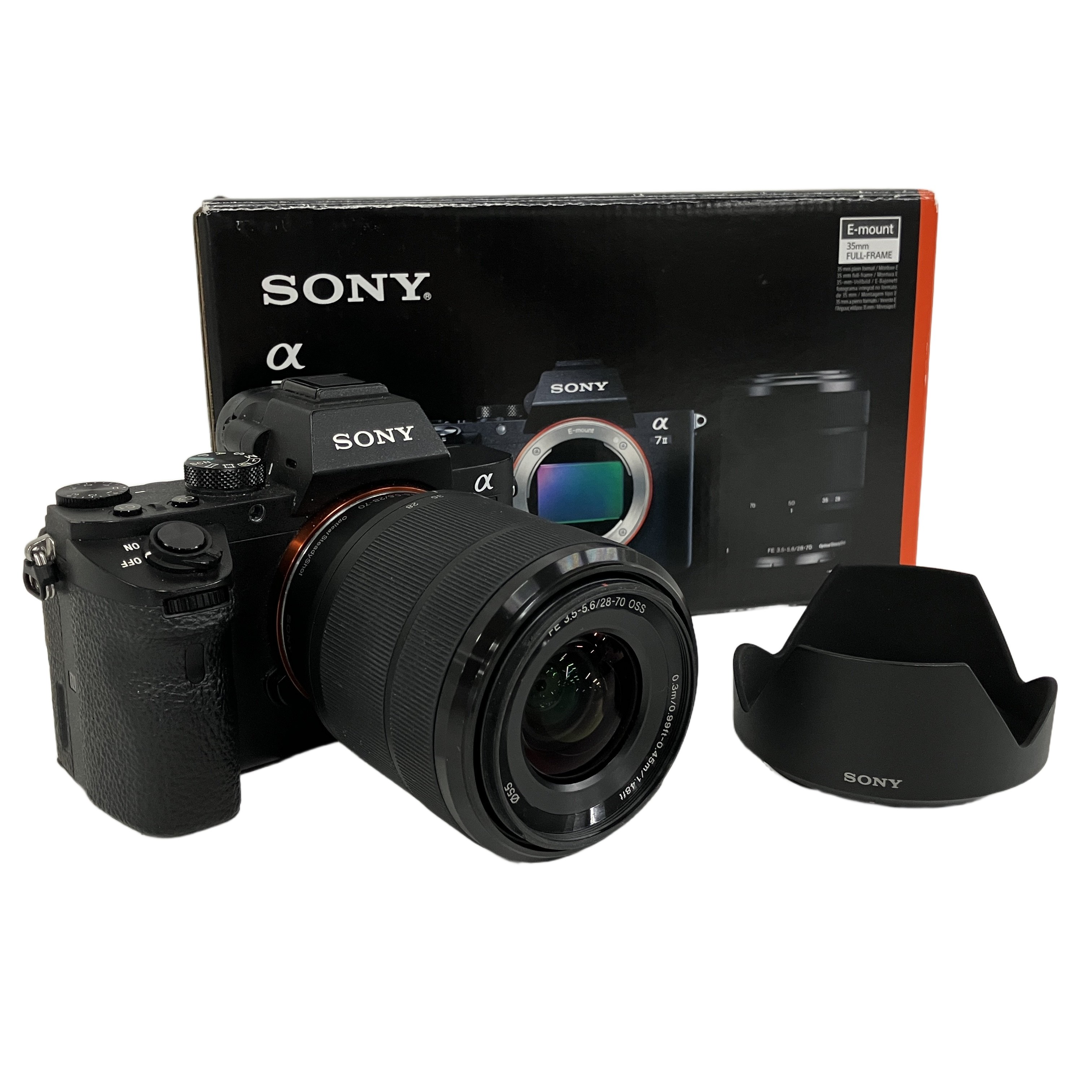 フルサイズの世界へ、ようこそ。手ブレ補正をその手に宿した、革新のα7II。