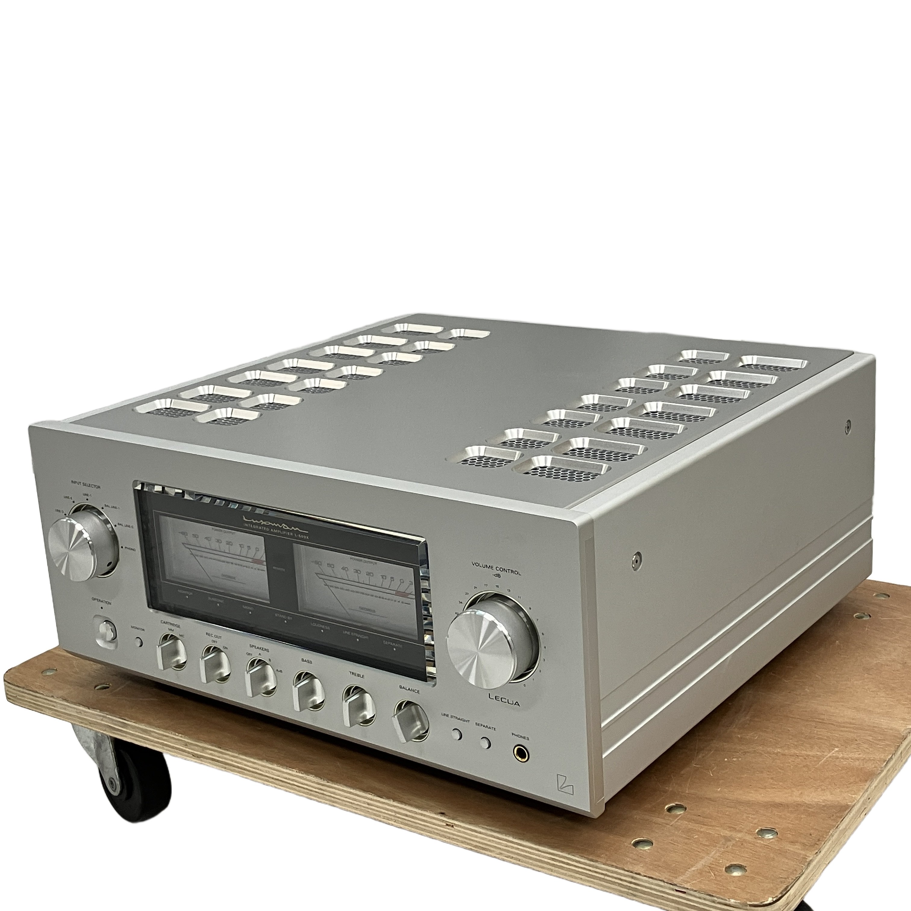 LUXMAN L-509X プリメインアンプ(2017年製 / シリアル:G70900088 / リモコン・元箱・取扱説明書・電源ケーブル付属):セパレートアンプの思想を1筐体に凝縮した「ワンボディ・セパレート」。ラックスマンの技術と美学が結実したフラッグシップ・プリメインアンプ。