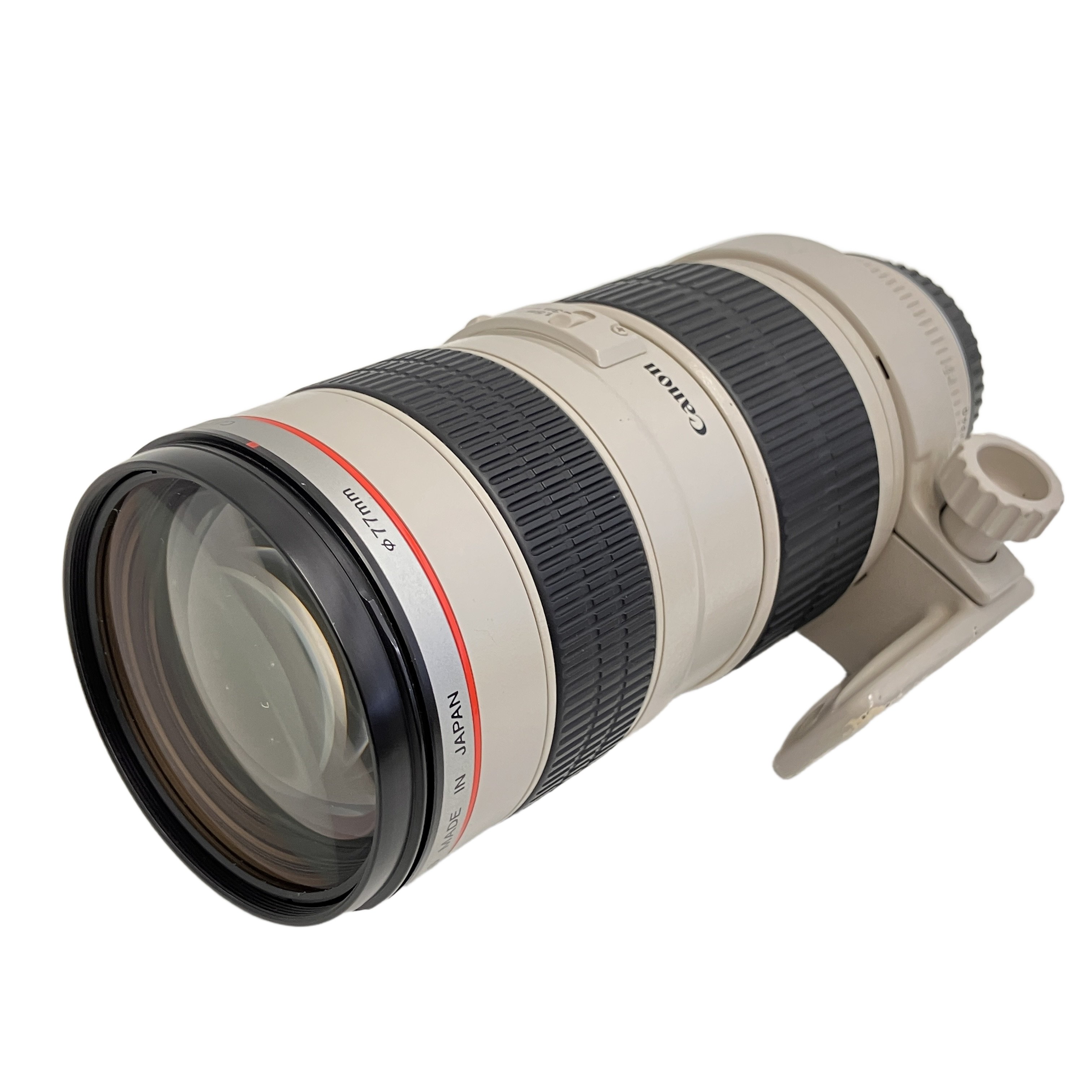 ズーム全域で開放F2.8の明るさと高い描写力を誇る、Lレンズを代表する大口径望遠ズームの名玉!