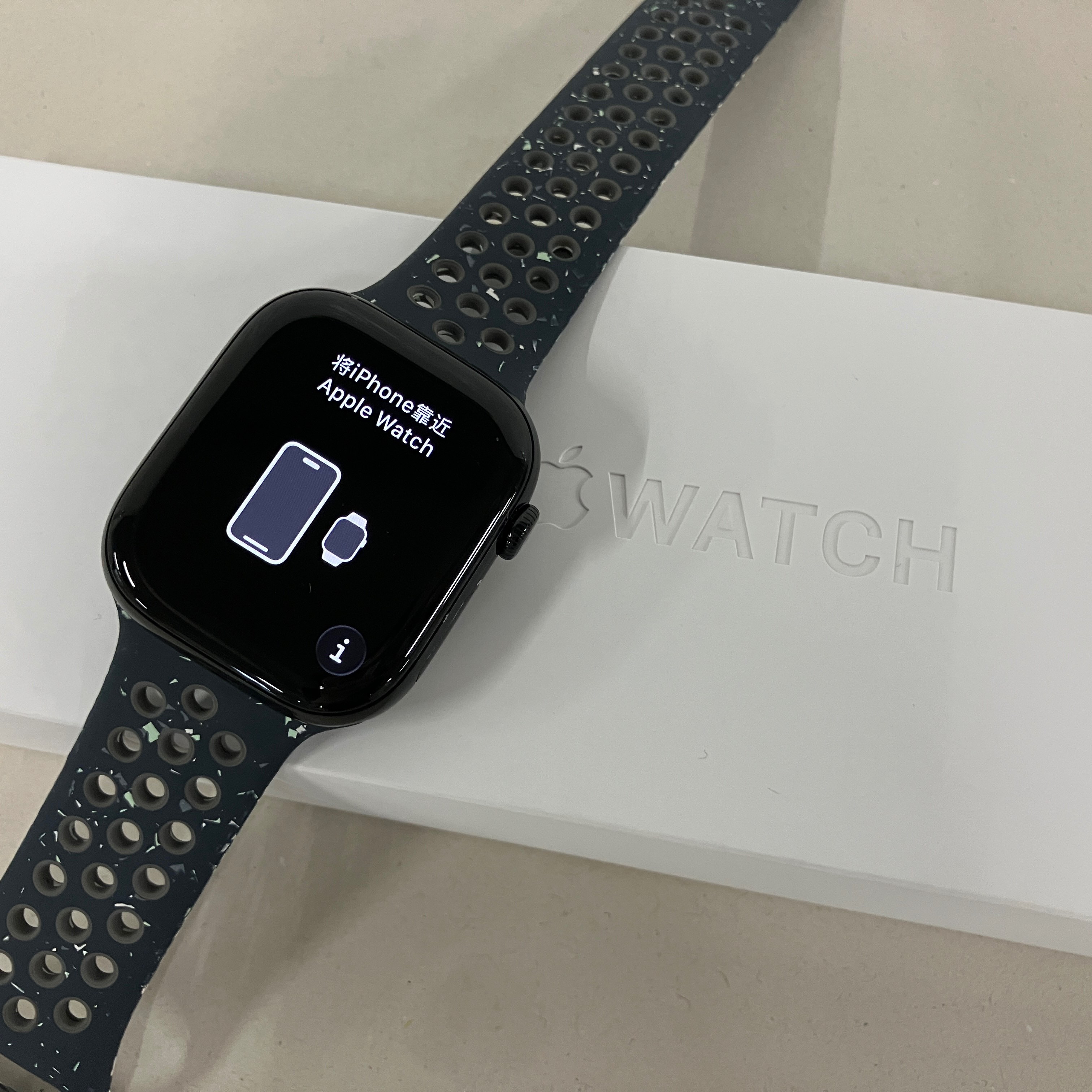 Apple Watch Series10 46mm GPSモデル MWX13J/A バッテリー100% ジェットブラック アップルウォッチ 中古