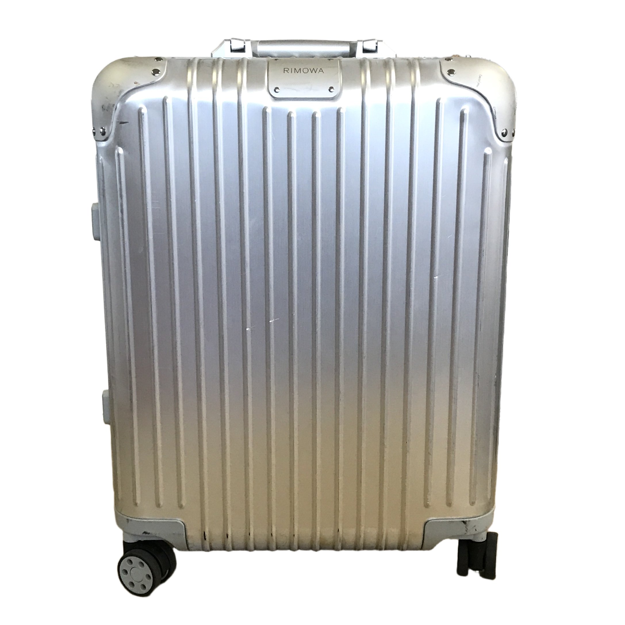 見込み150%掛率 RIMOWA 925.56.00.4 2024年製 オリジナル キャビン プラス 4輪シルバー 傷あり
