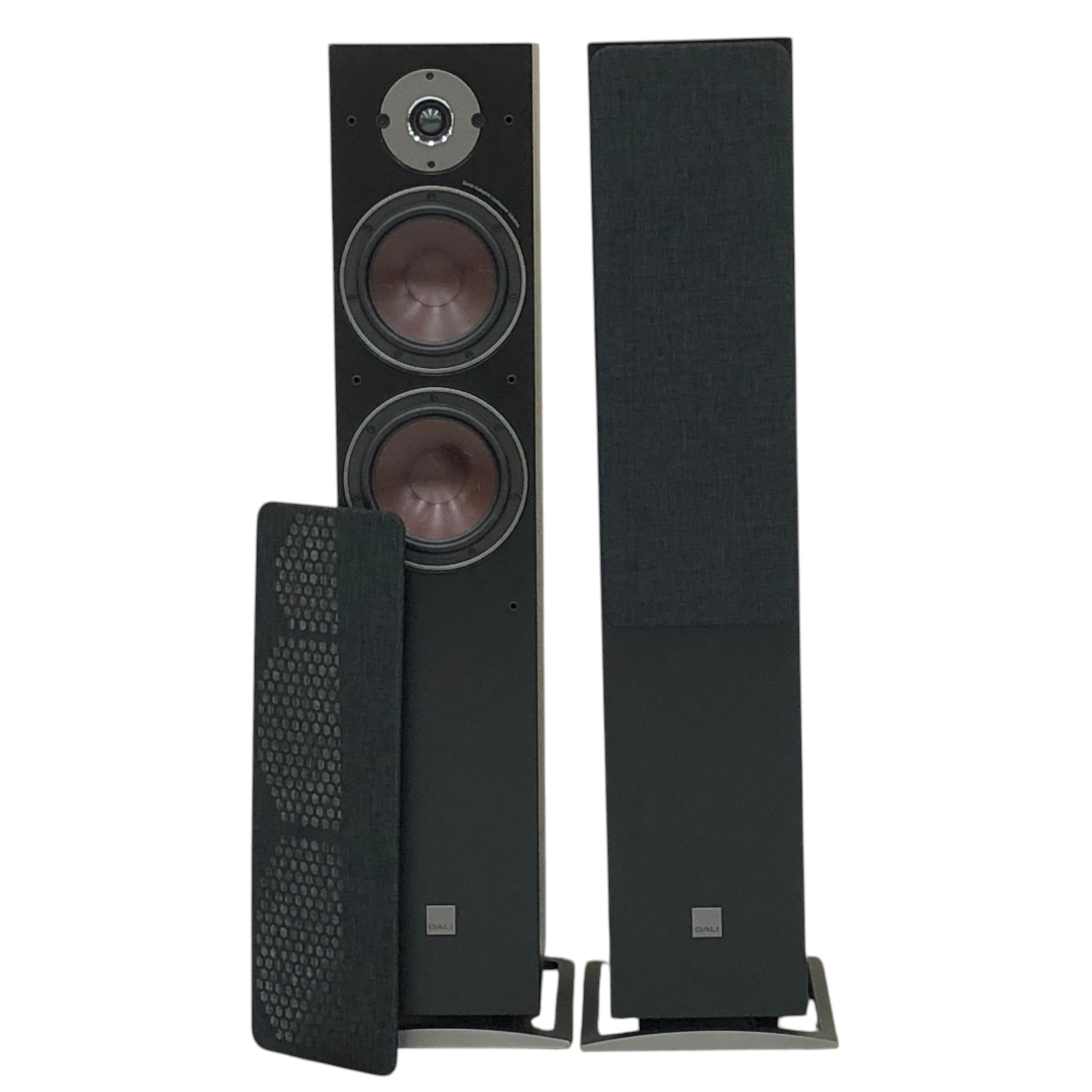 180mmダブルウーハーが生む豊かな低音と美しい北欧デザイン!音の広がりとスケール感にあふれるトールボーイスピーカー!