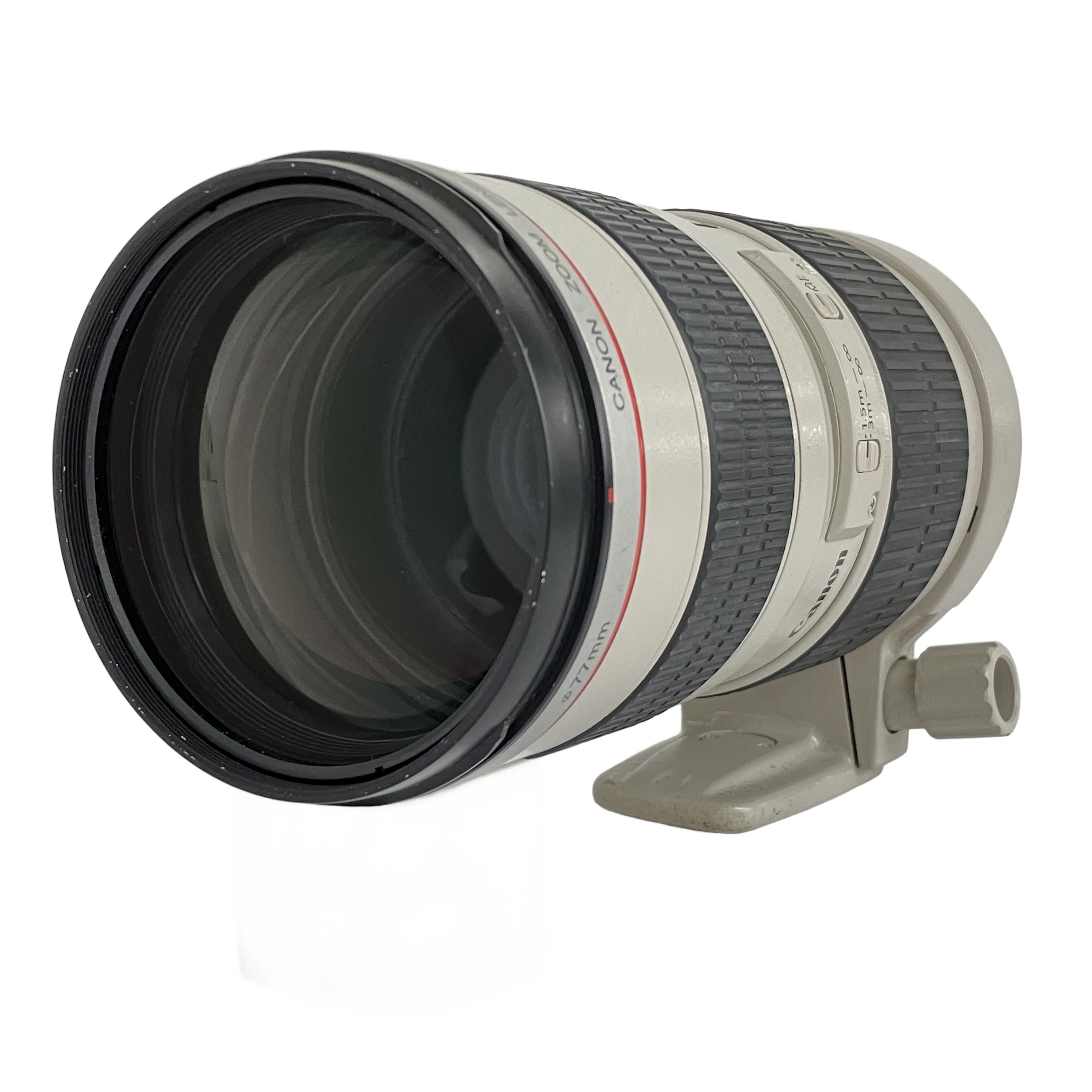 ズーム全域で開放F2.8の明るさと優れた描写力を誇る、キヤノンが世界に誇る伝統の高性能「白レンズ」!