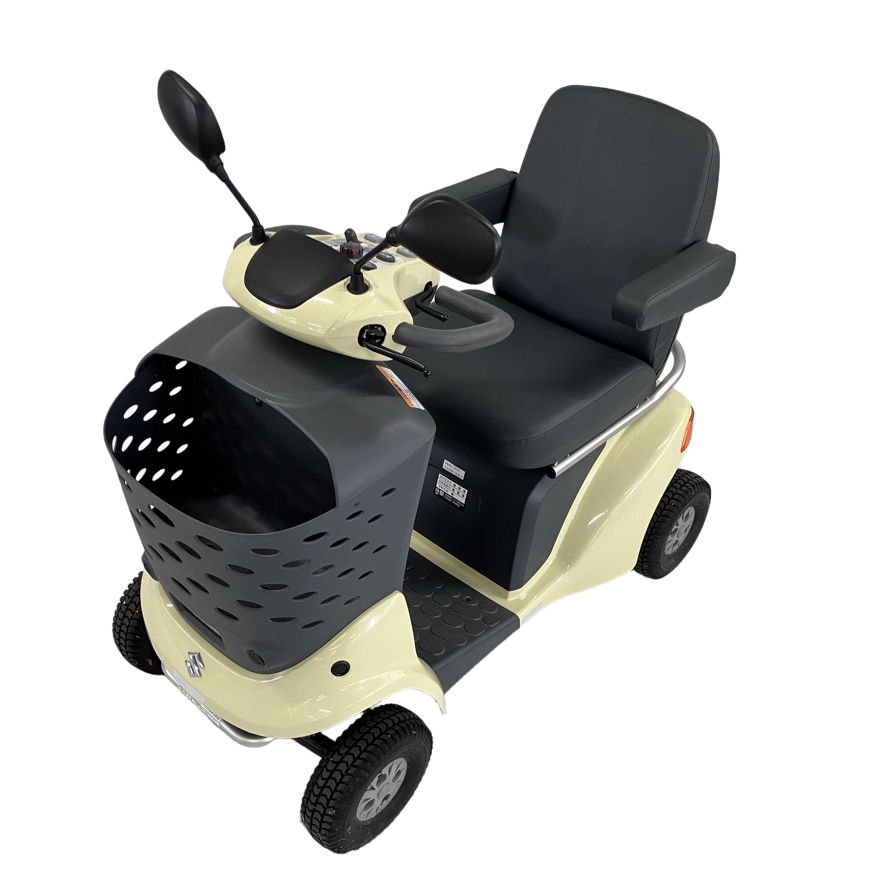 SUZUKI ET4DB セニアカー スズキ 2024年製 電動車いす シニアカー 障害物検知サポート搭載 福祉機器