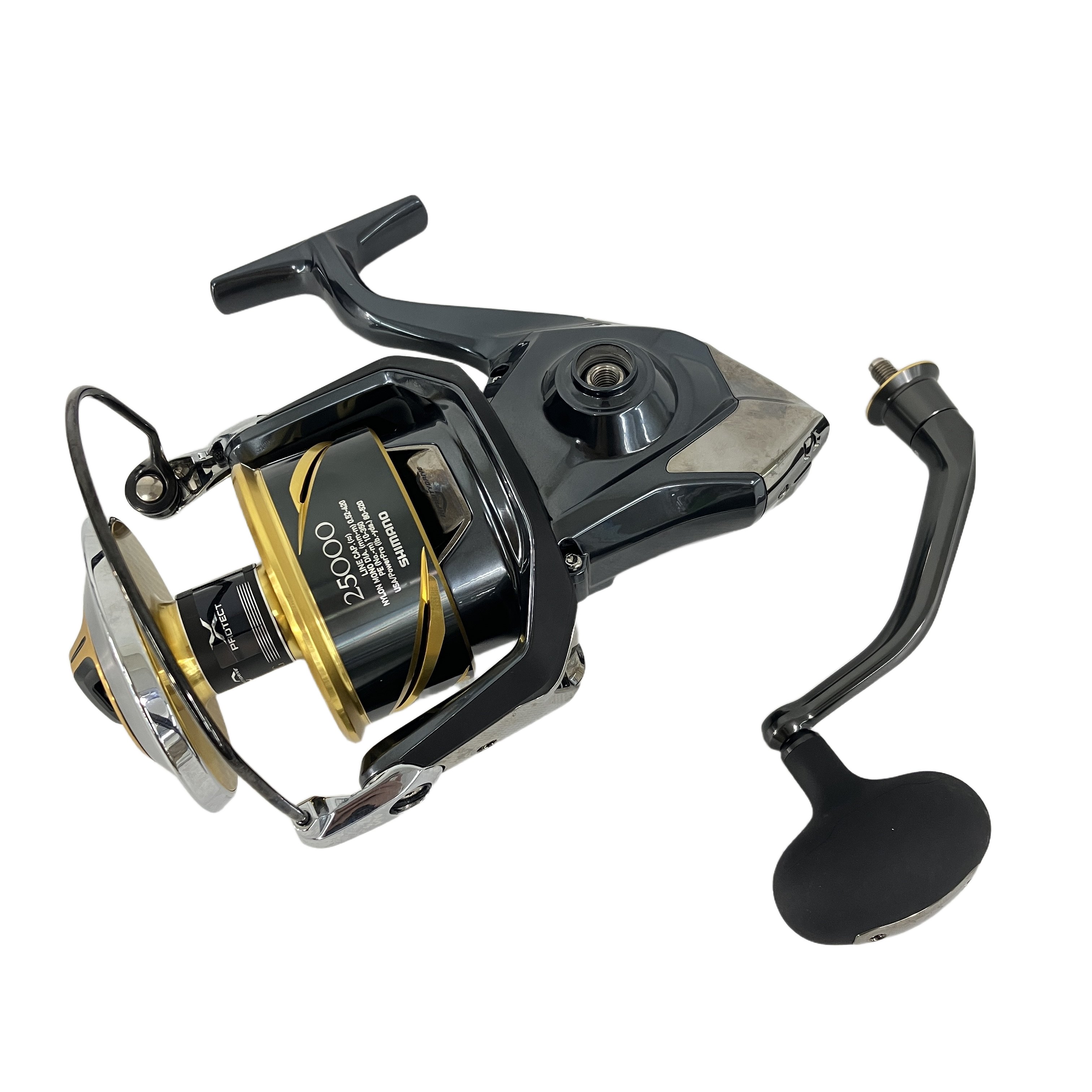 SHIMANO ステラ SW 25000PG-D(シマノ / STELLA SW / パワーギア / PE10号-350m / 巨大クロマグロ・カジキ・GT対応 / 純正リールポーチ・取説付属 / シリアル:048059 / 中古美品):対巨大魚の絶対防波堤。クロマグロ・カジキの爆発的な走りをねじ伏せる、シマノ大型スピニングリールの絶対最高峰。