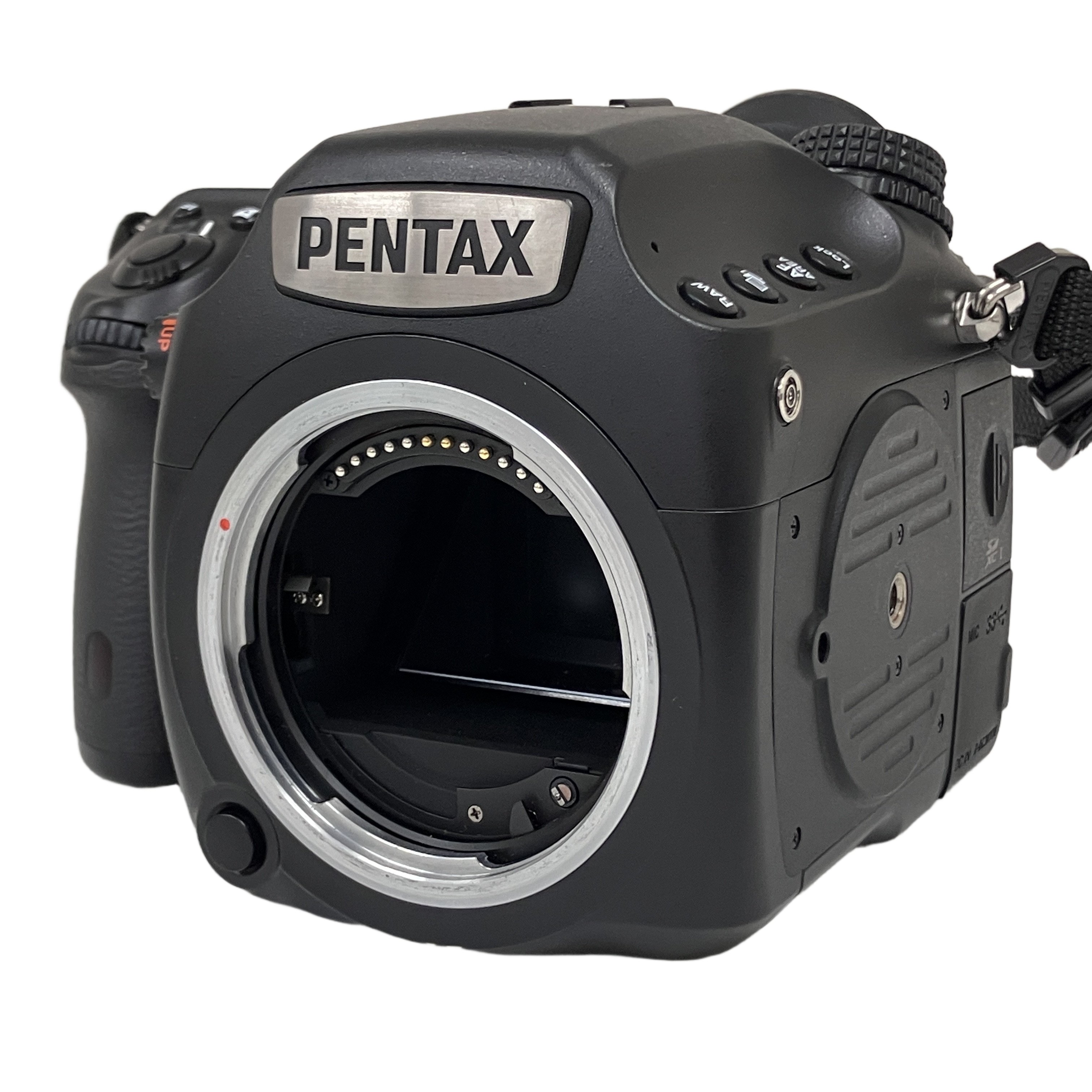PENTAX 645Z ボディ(動作確認品 / バッテリー・充電器・取説・ストラップ付属 / 中判デジタル一眼レフ / 中古):5140万画素の超高画質と中判ならではの空気感。表現者の頂点を提示する孤高のフラッグシップ。