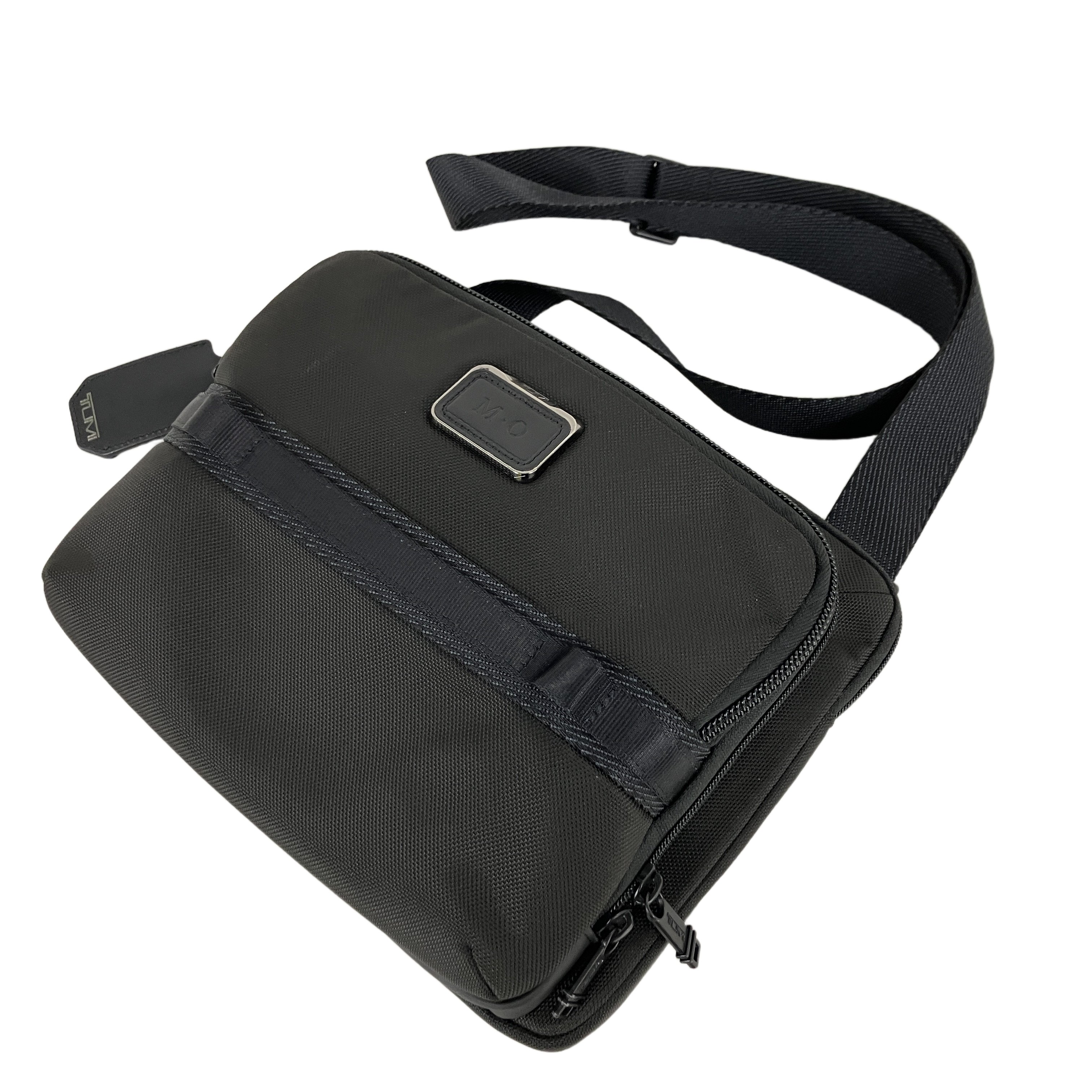 TUMI トゥミ ALPHA BRAVO サーヴィス クロスボディバッグ ショルダーバッグ メンズ イニシャル刻印 中古