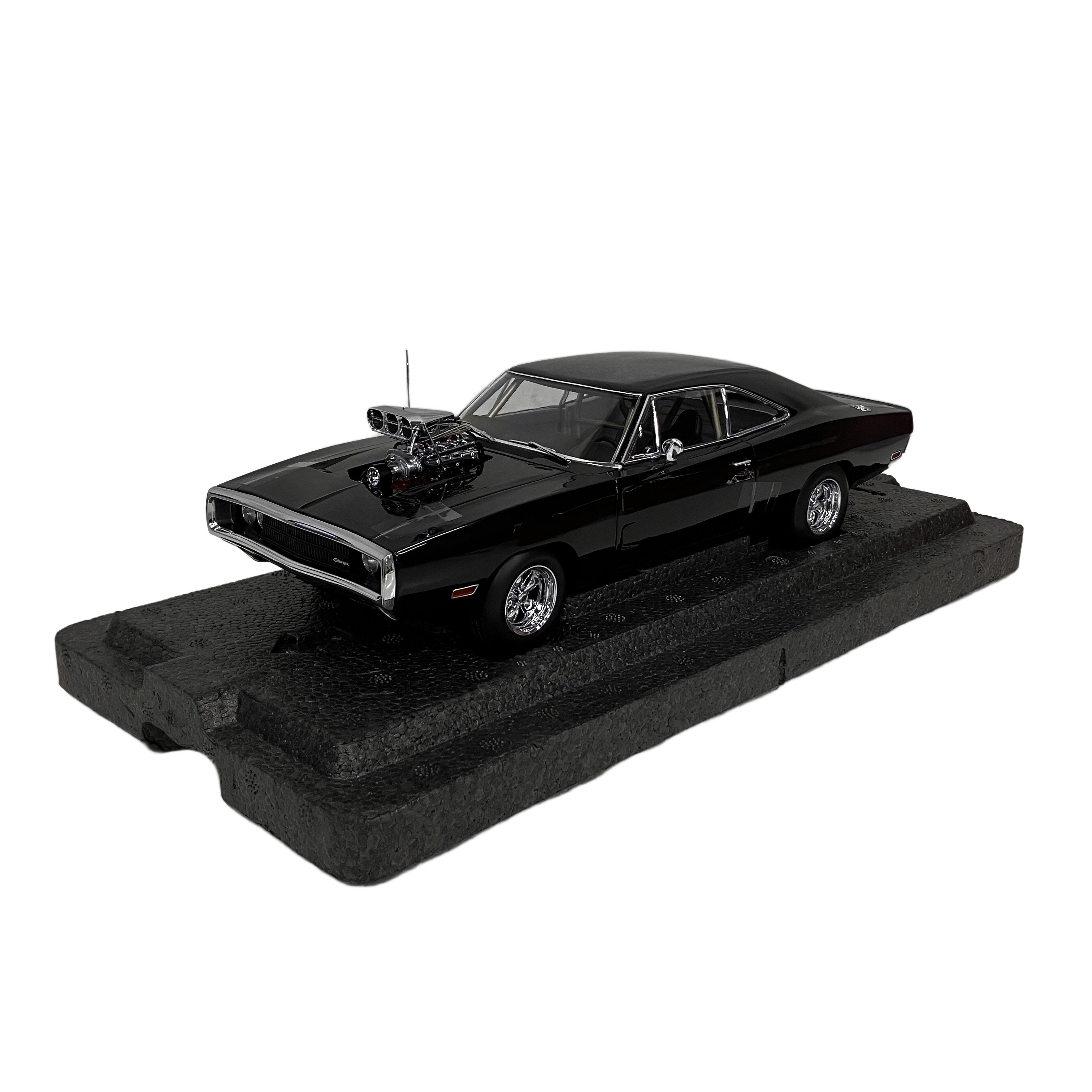 Kyosho 08974FF FAST & FURIOUS ダッジ チャージャー 中古 美品