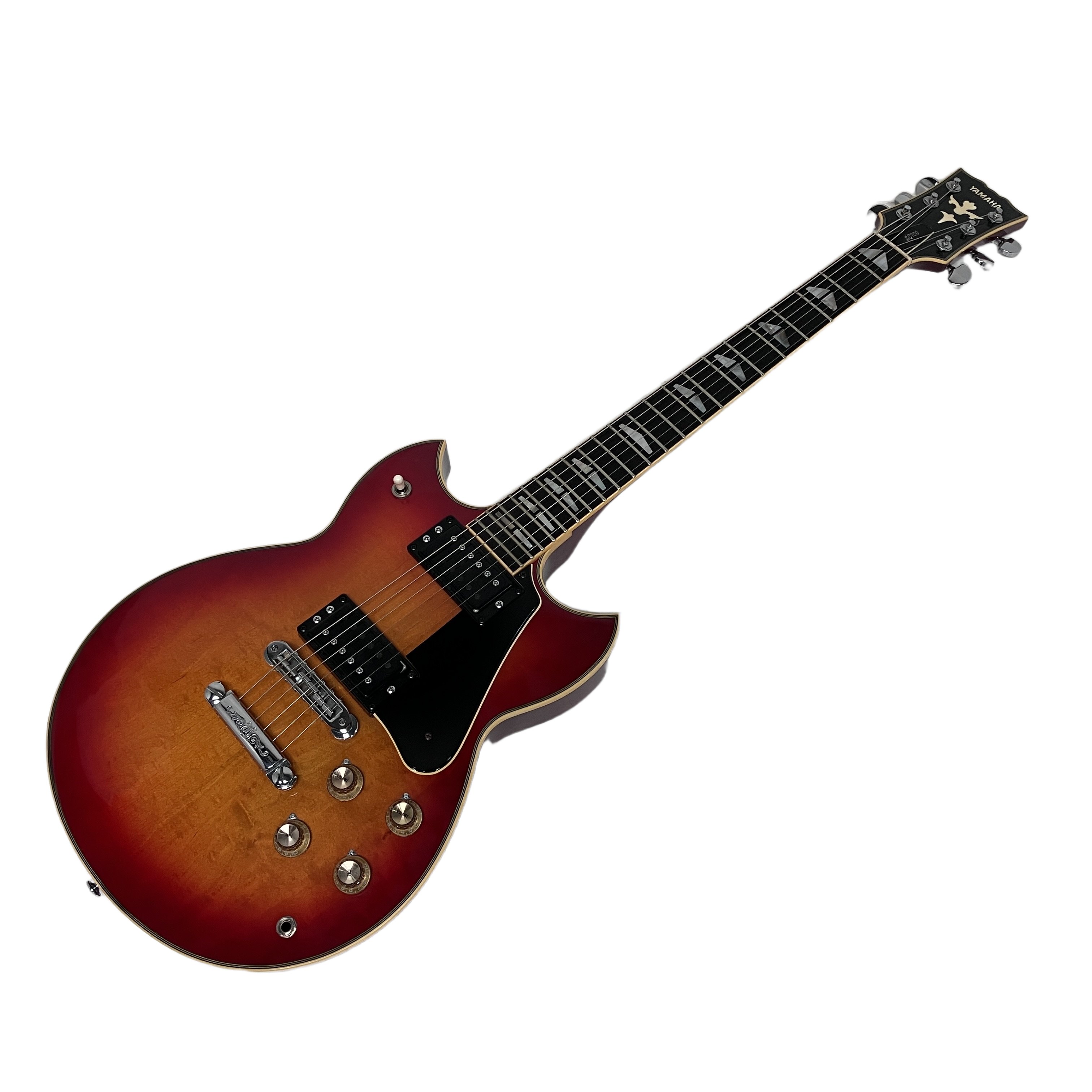 YAMAHA SG700 ヤマハ エレキ ギター 6弦 弦楽器 楽器 ソフトケース 付き バンド 中古