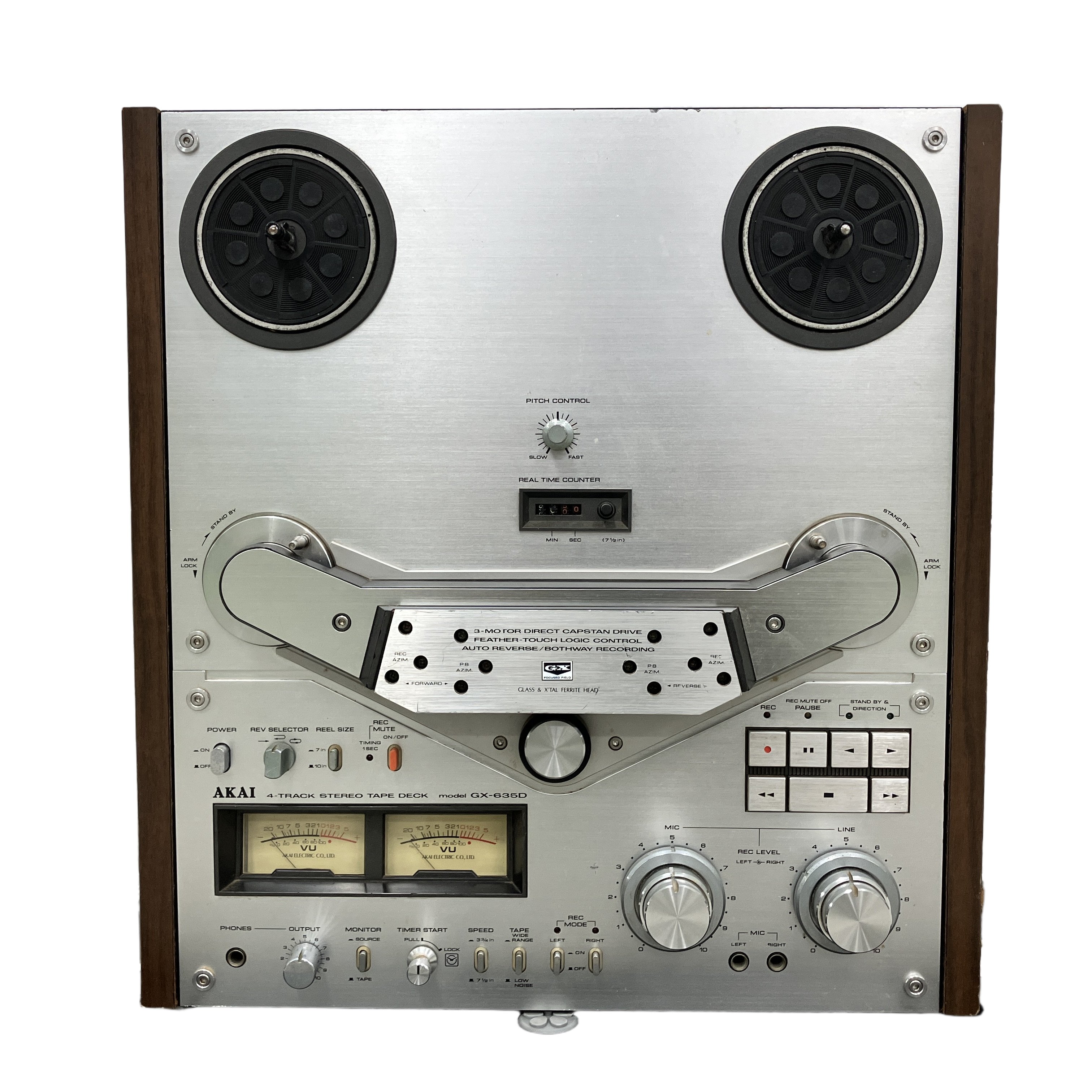 摩耗に強いGXヘッドを搭載し、高品位な両方向録音・再生を実現した10号リール対応オープンリールデッキの名機